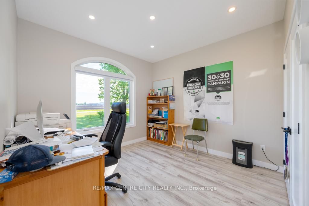 22273 Pratt Siding Road Property Photo 18
