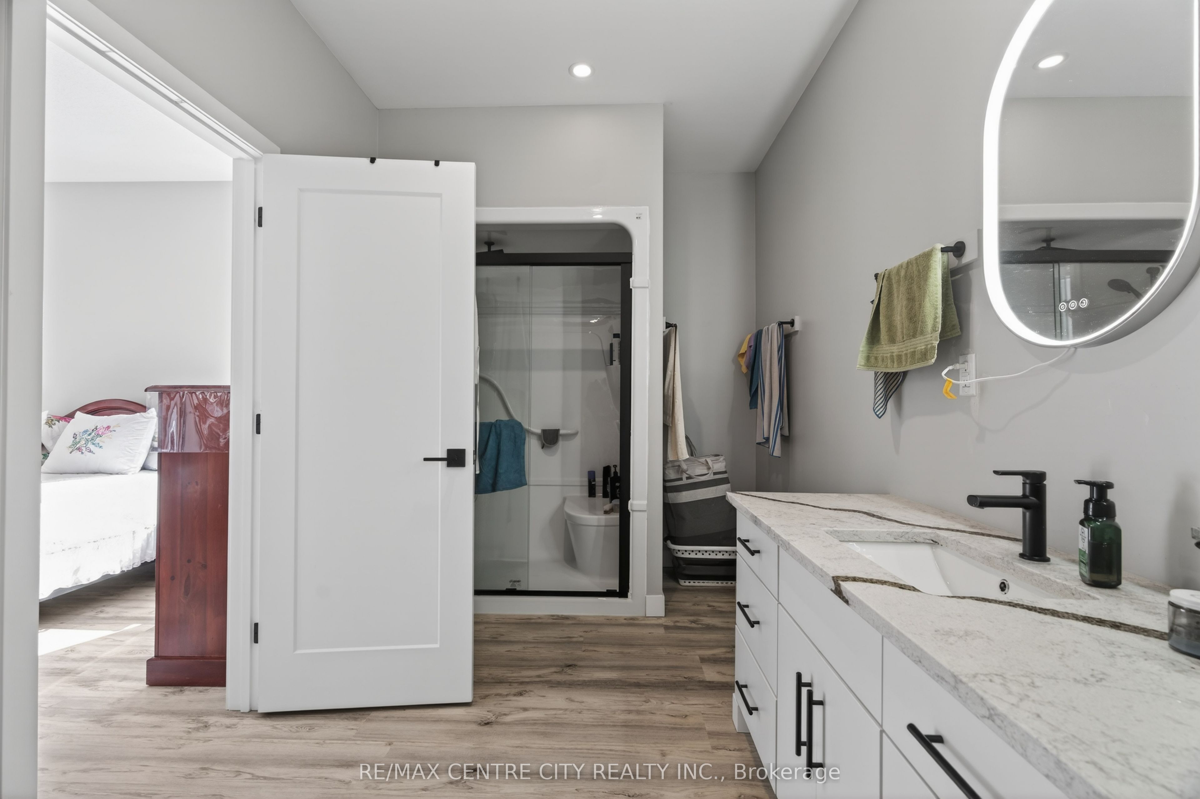 22273 Pratt Siding Road Property Photo 22