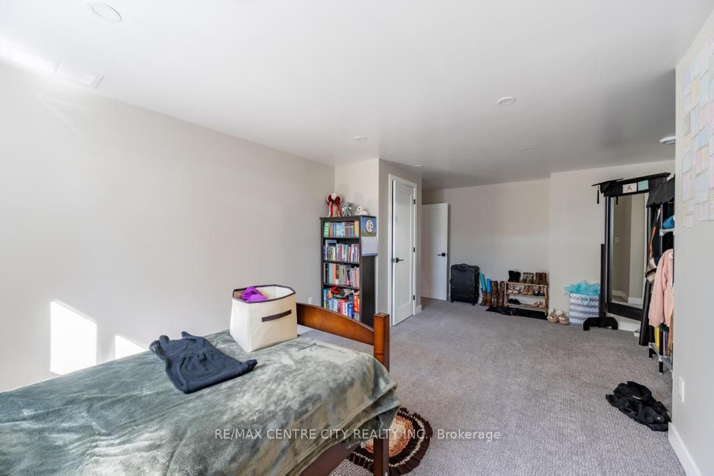 22273 Pratt Siding Road Property Photo 26