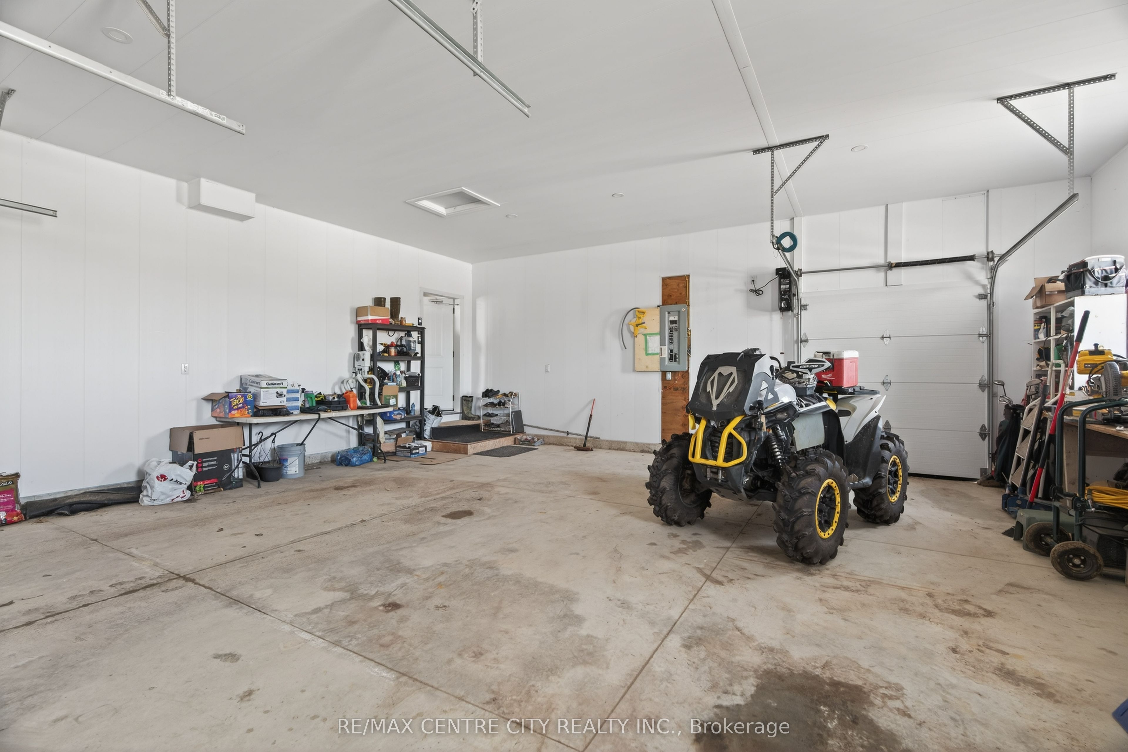 22273 Pratt Siding Road Property Photo 34