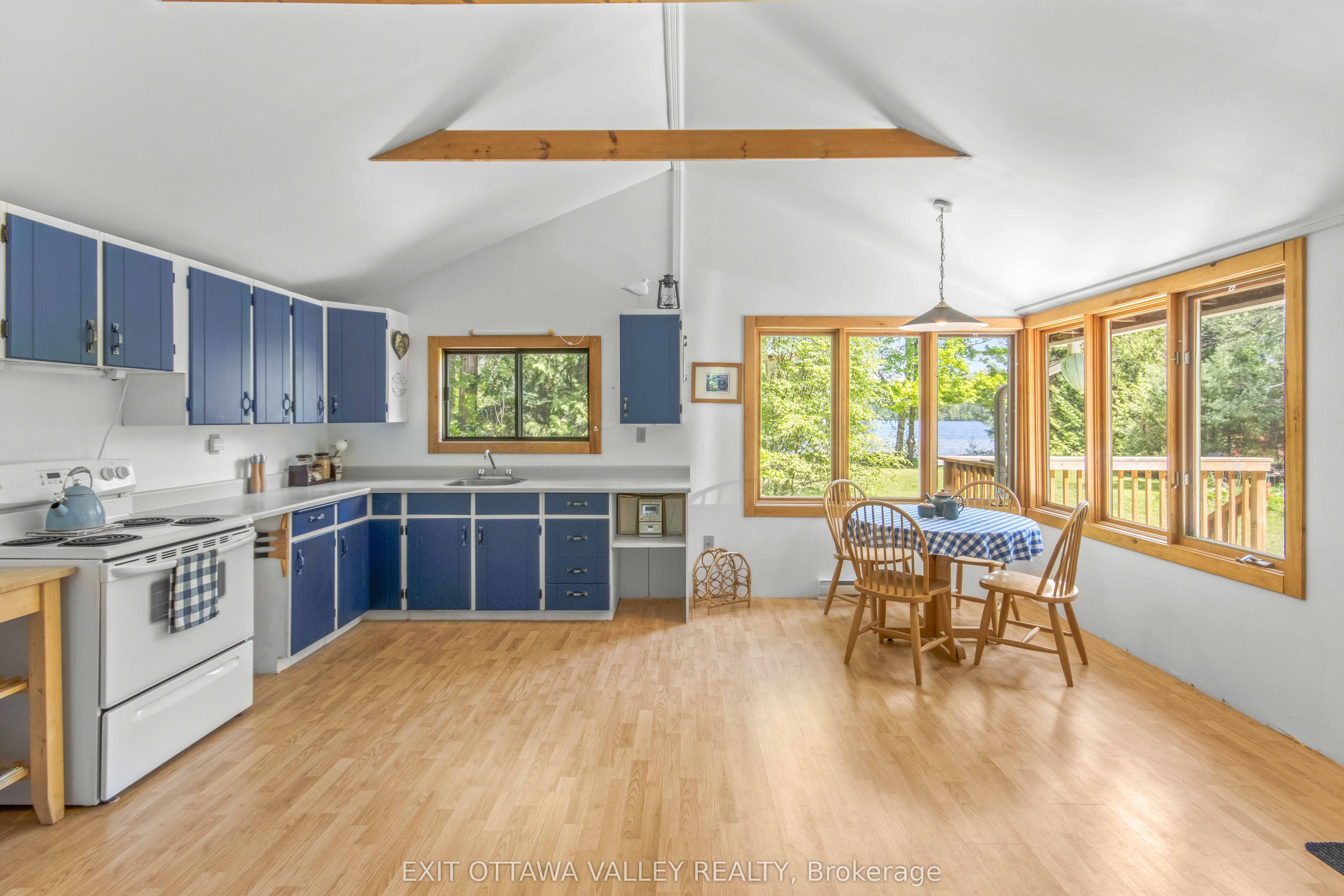 112 Arbor Vitae Road Property Photo 16