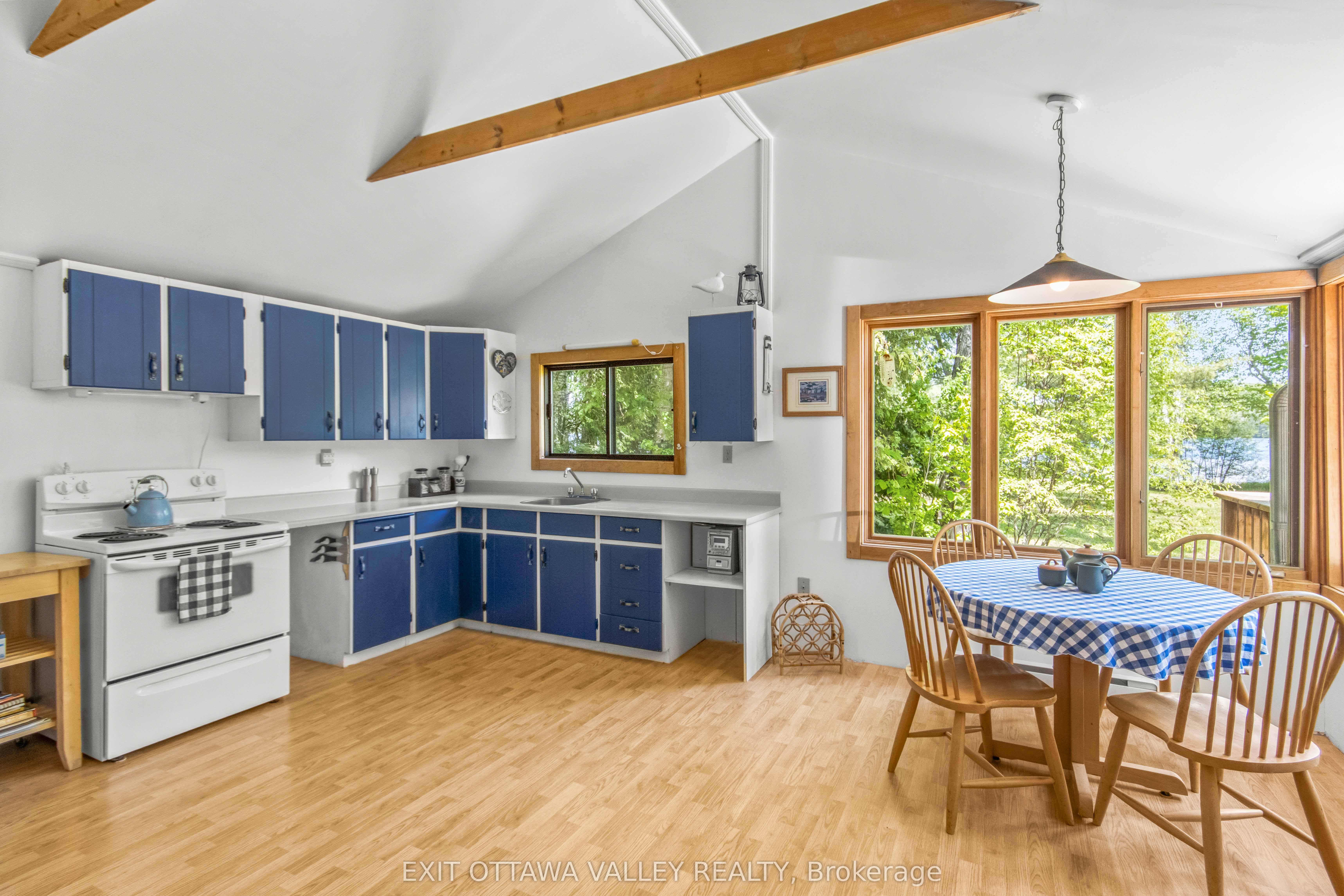 112 Arbor Vitae Road Property Photo 18