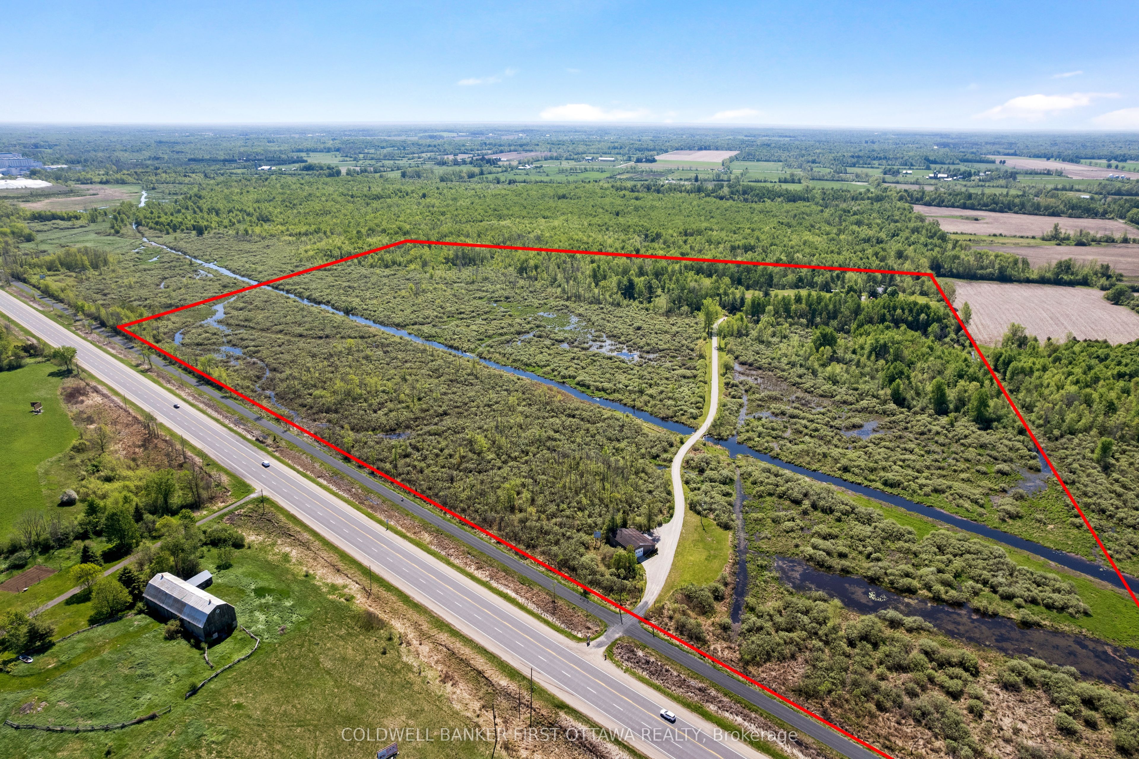 19067 Highway 7 Property Photo 50