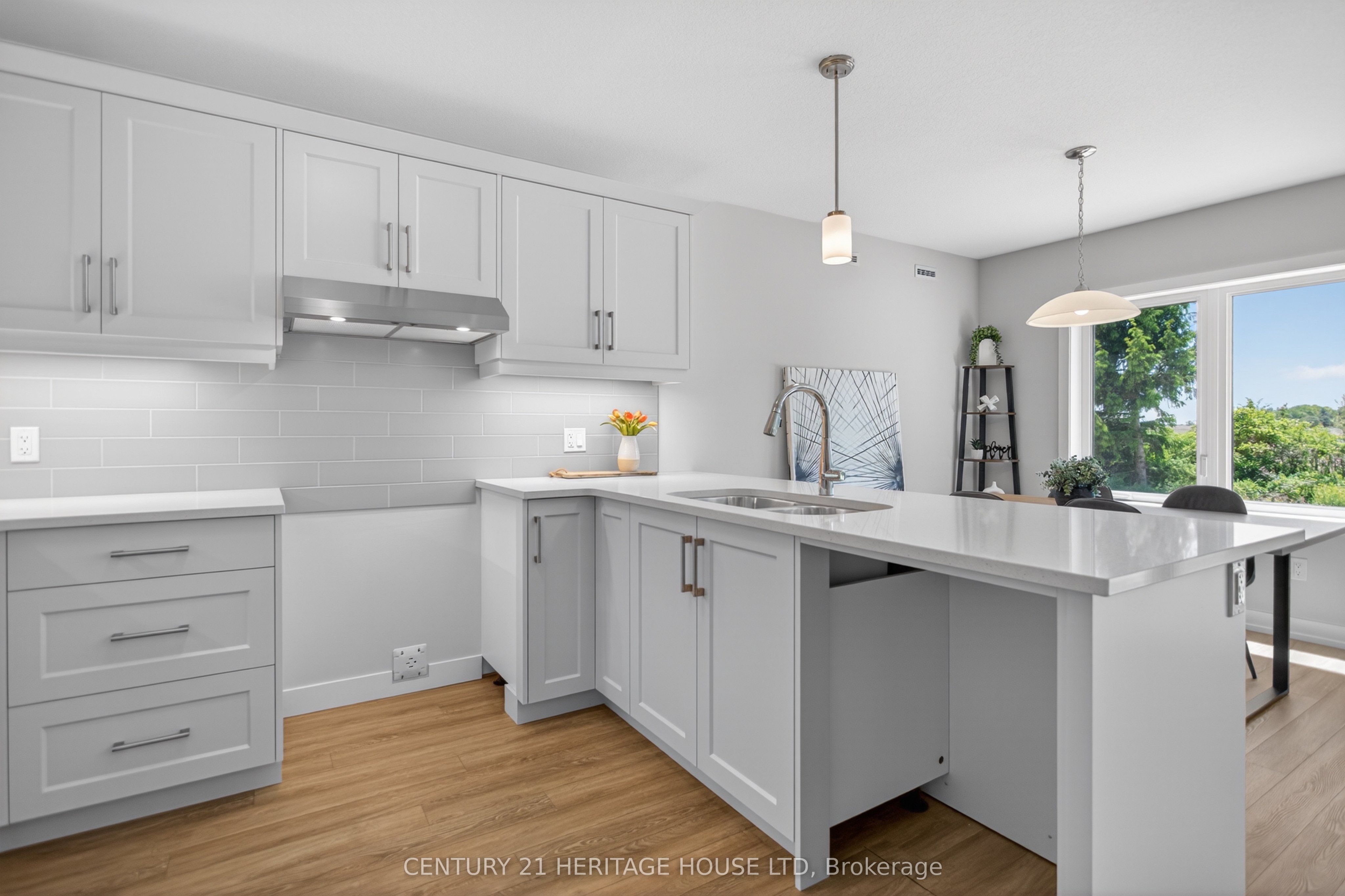 115 Styles Drive Property Photo 11