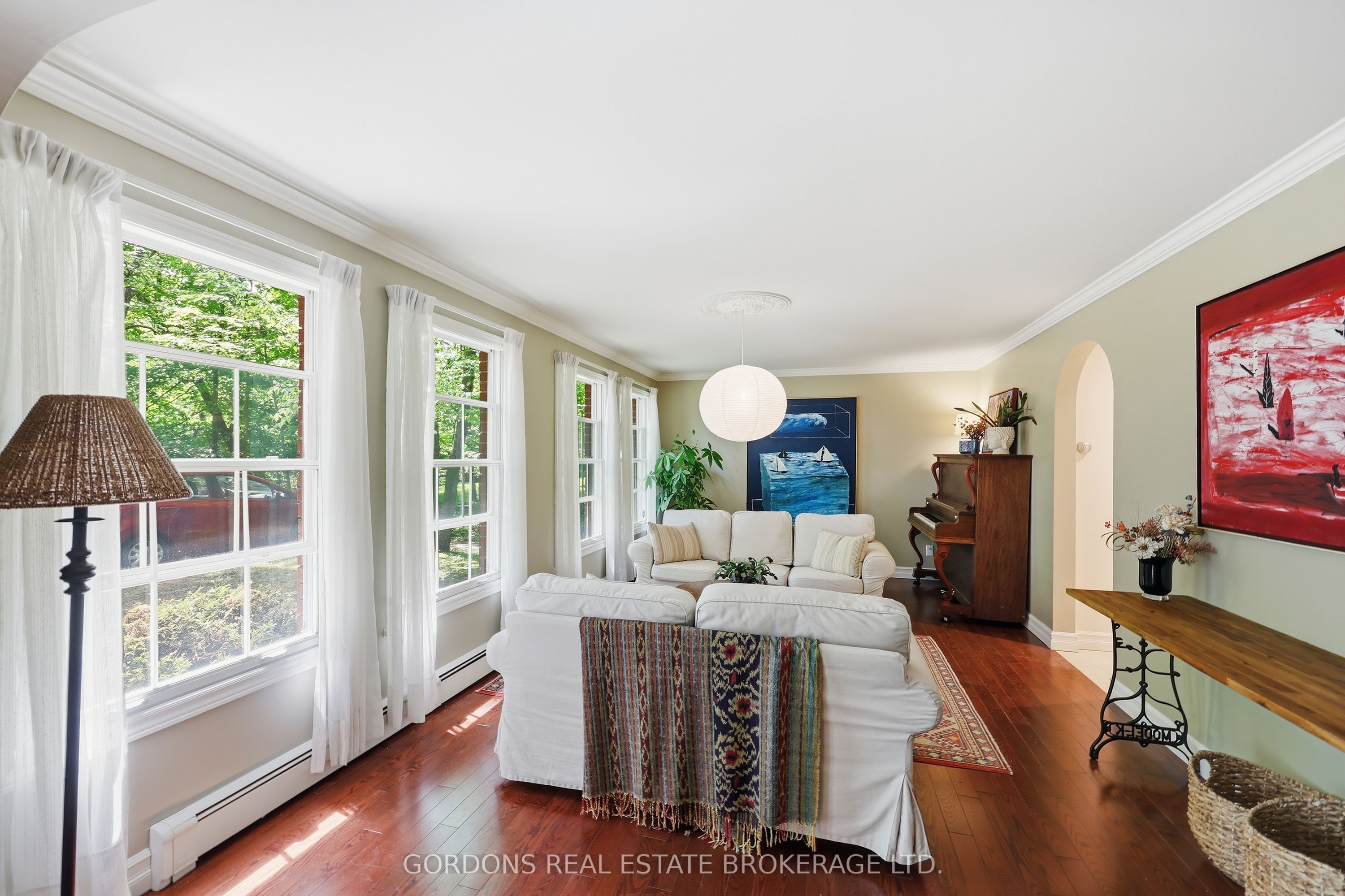 25 Riverside Drive Property Photo 16