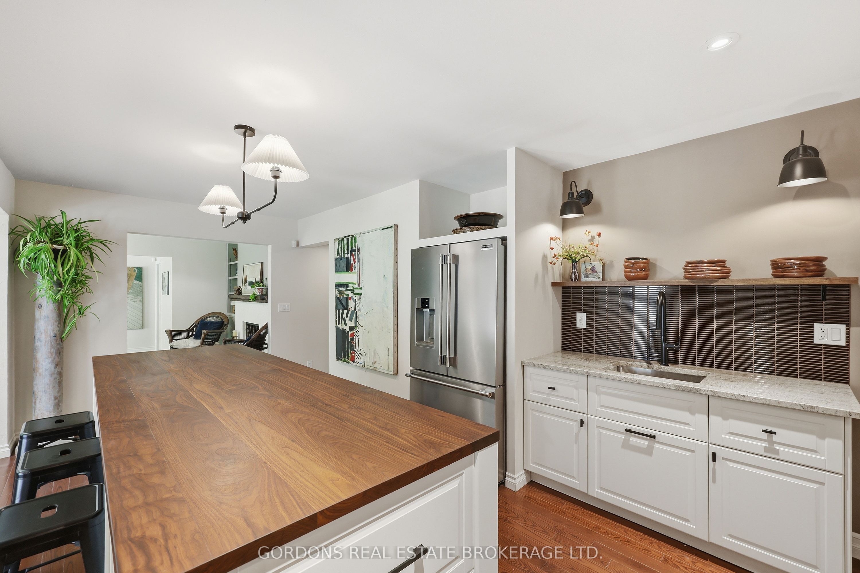 25 Riverside Drive Property Photo 24