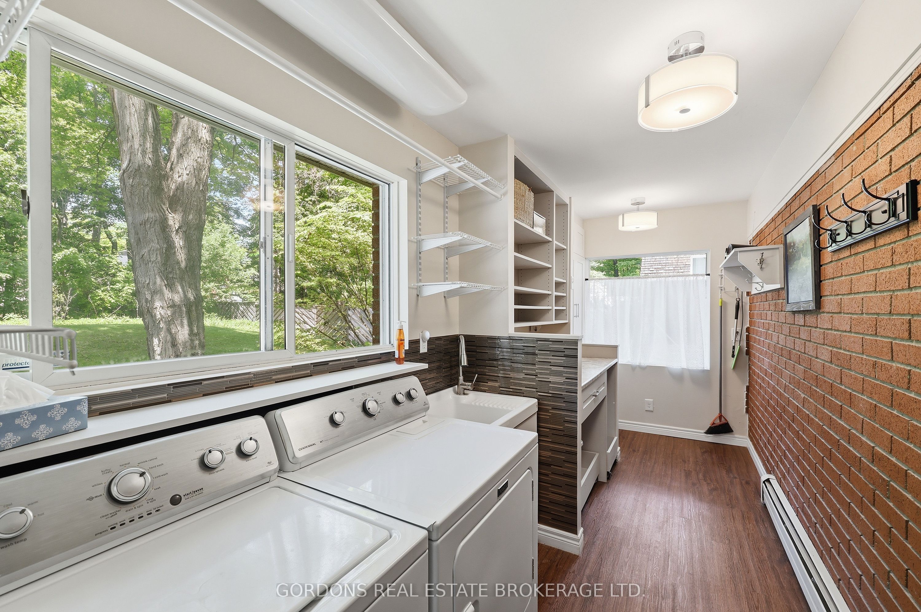 25 Riverside Drive Property Photo 31