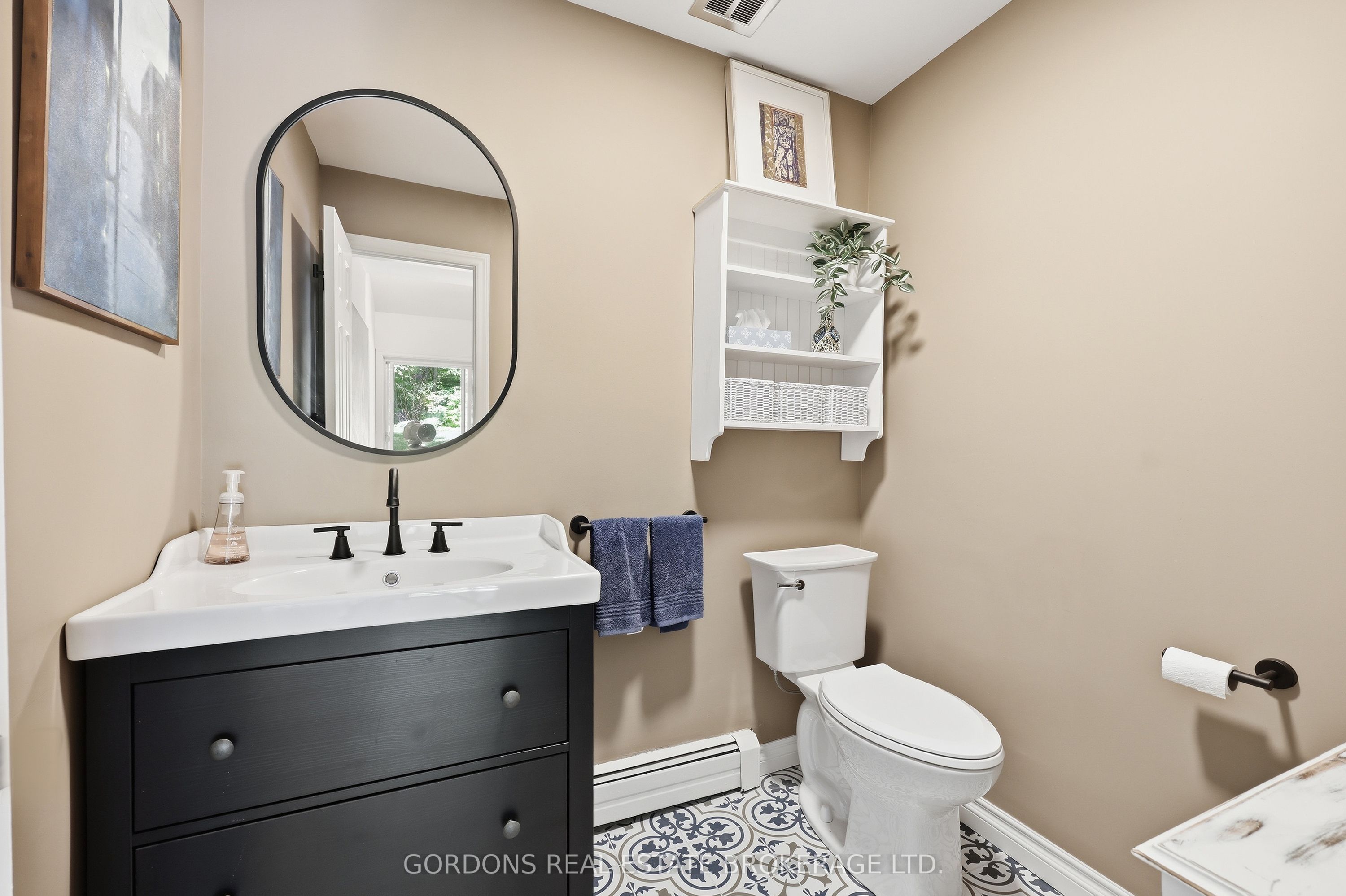 25 Riverside Drive Property Photo 33