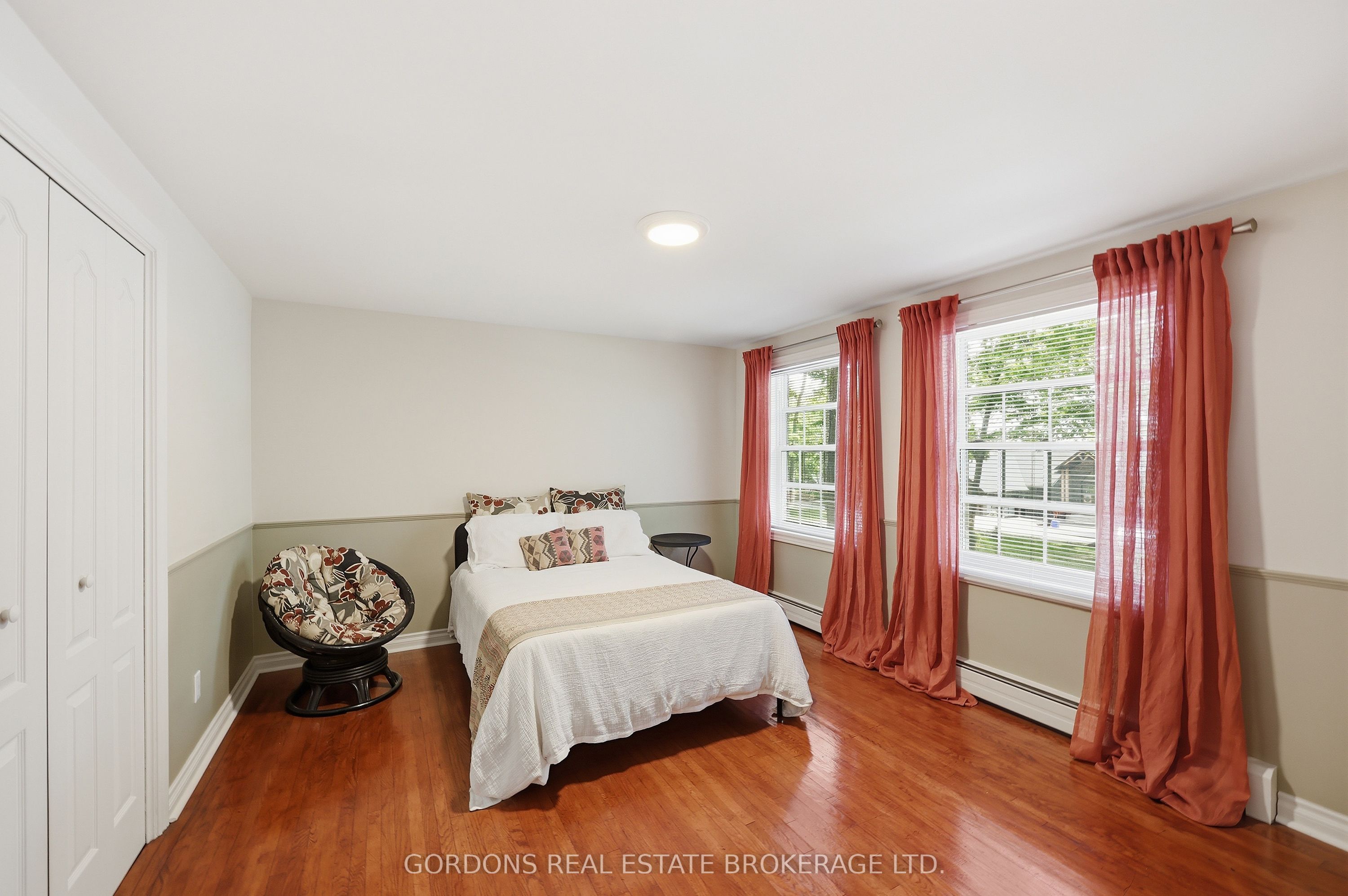 25 Riverside Drive Property Photo 38