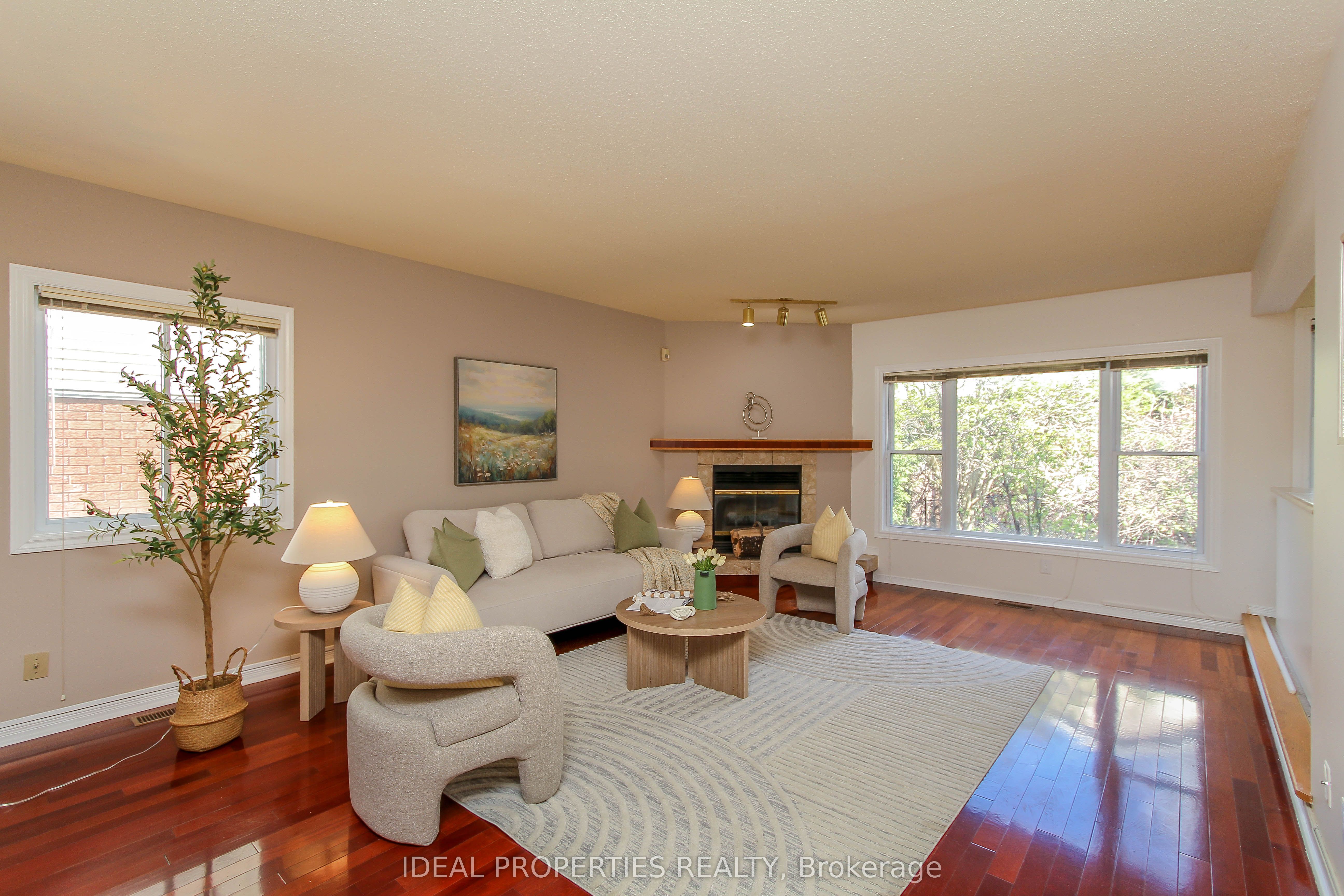 39 Huntings End Avenue Property Photo 11