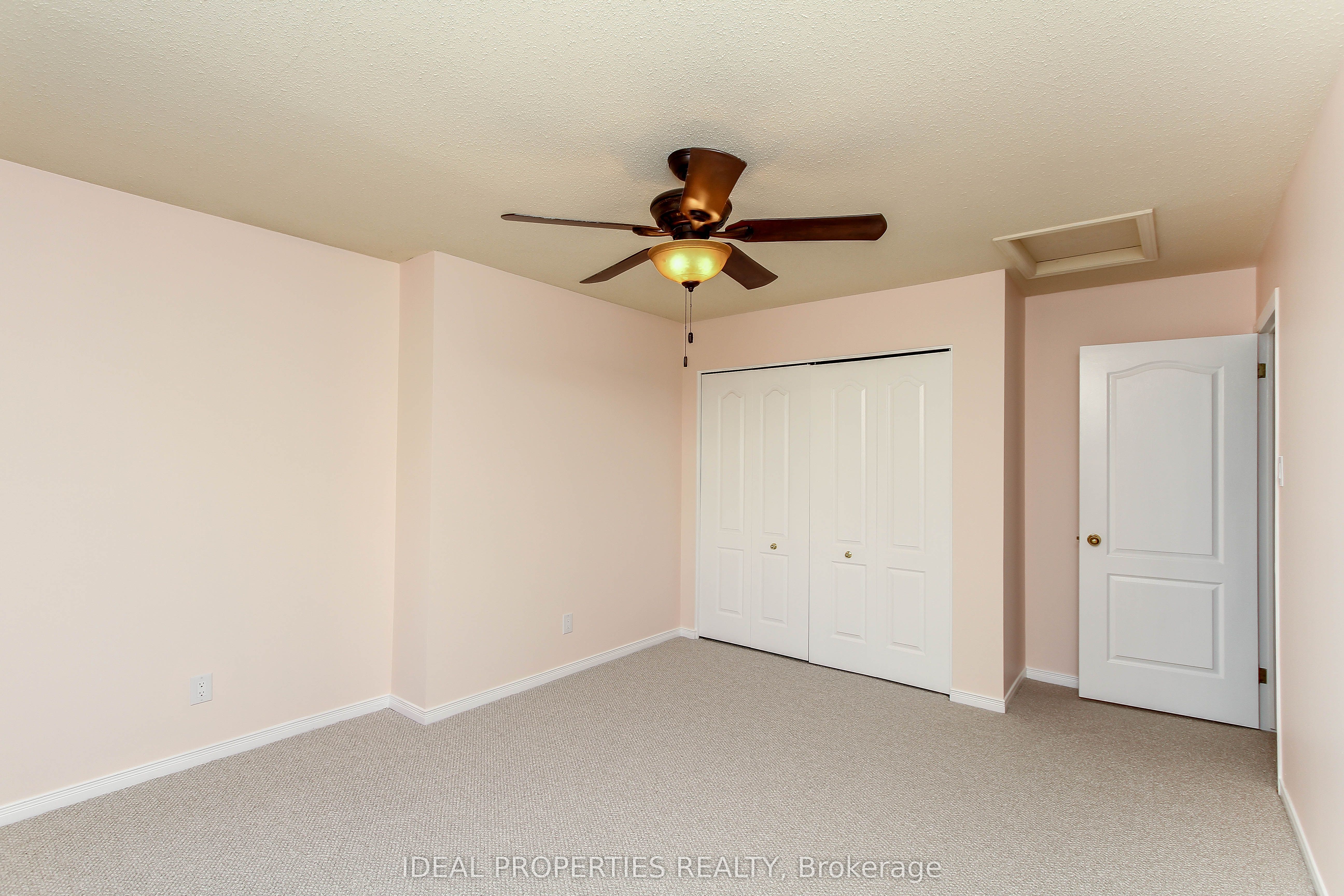 39 Huntings End Avenue Property Photo 33