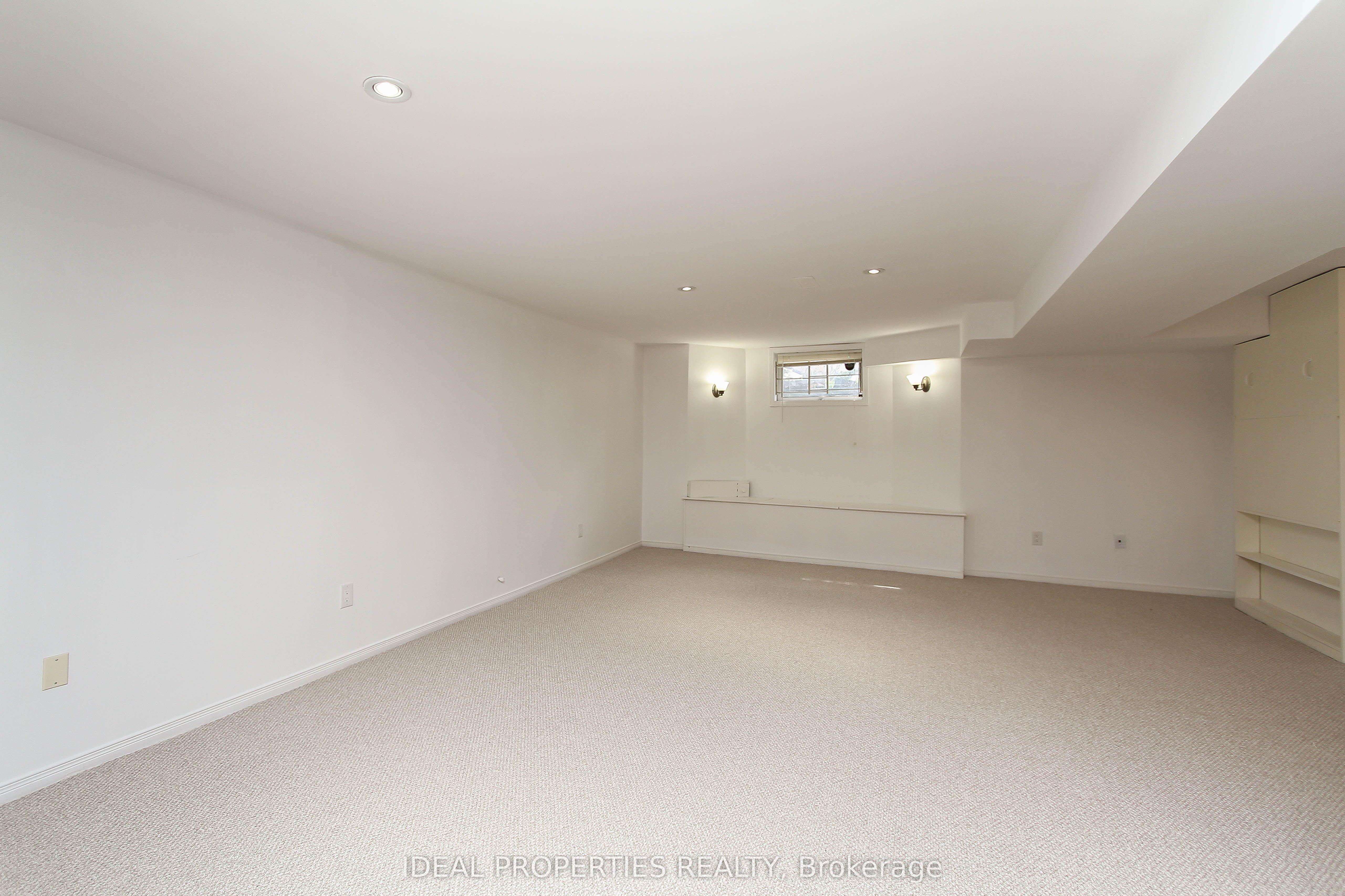 39 Huntings End Avenue Property Photo 43