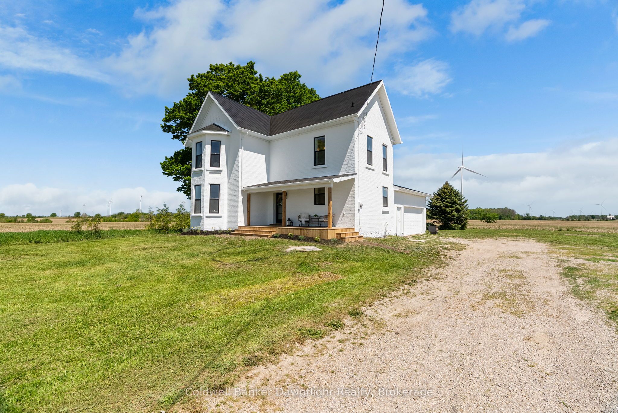 728 North Line Property Photo 4