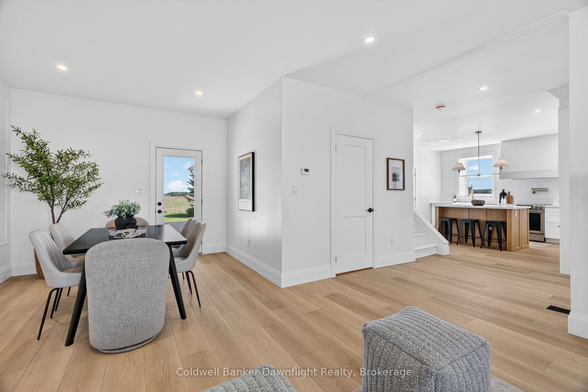 728 North Line Property Photo 15