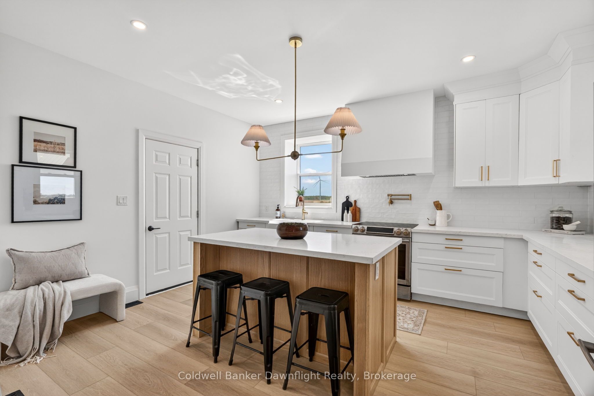 728 North Line Property Photo 17