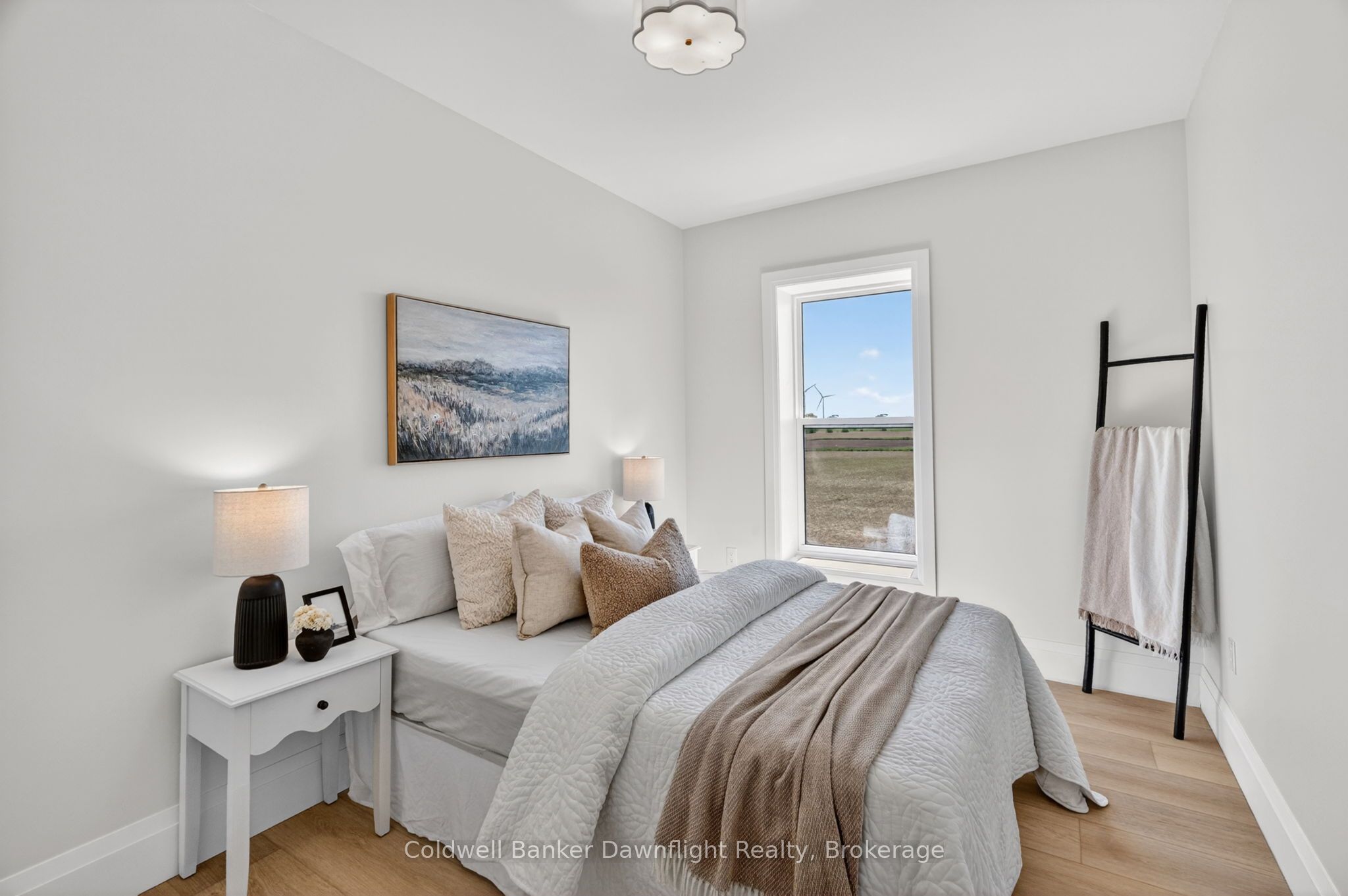 728 North Line Property Photo 36