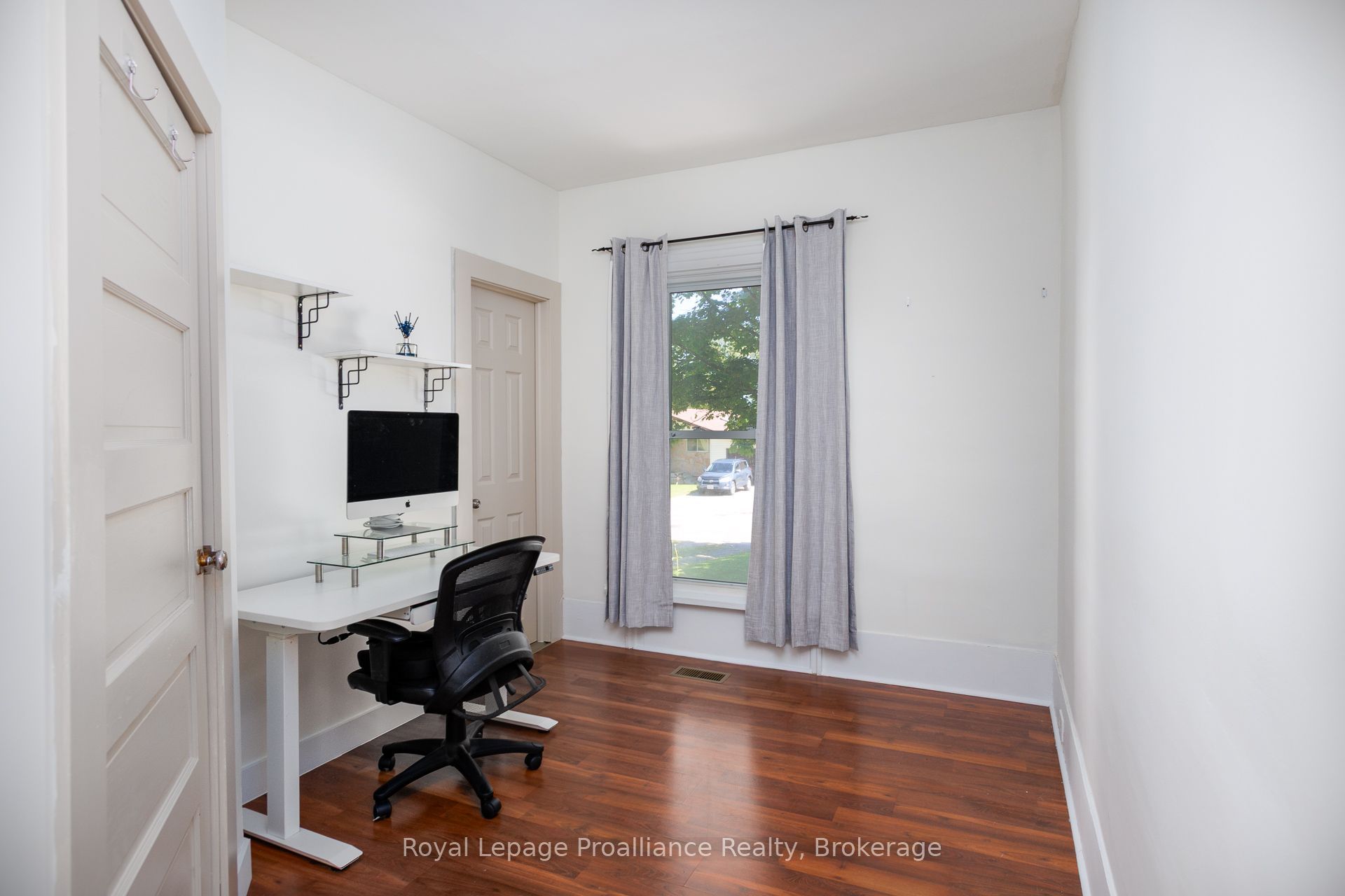 7 Simmons Street Property Photo 13