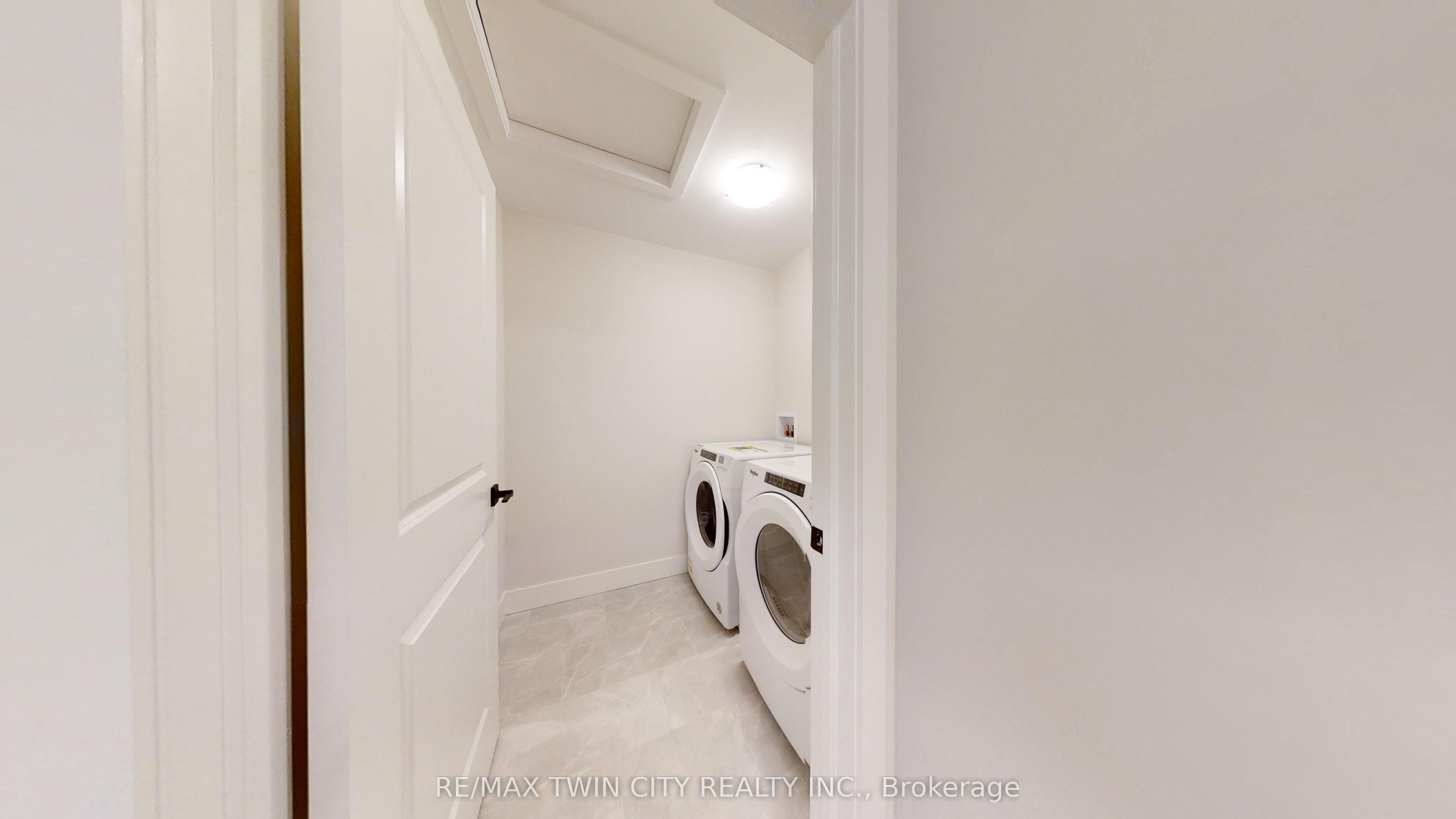 147 Julie Crescent Property Photo 8