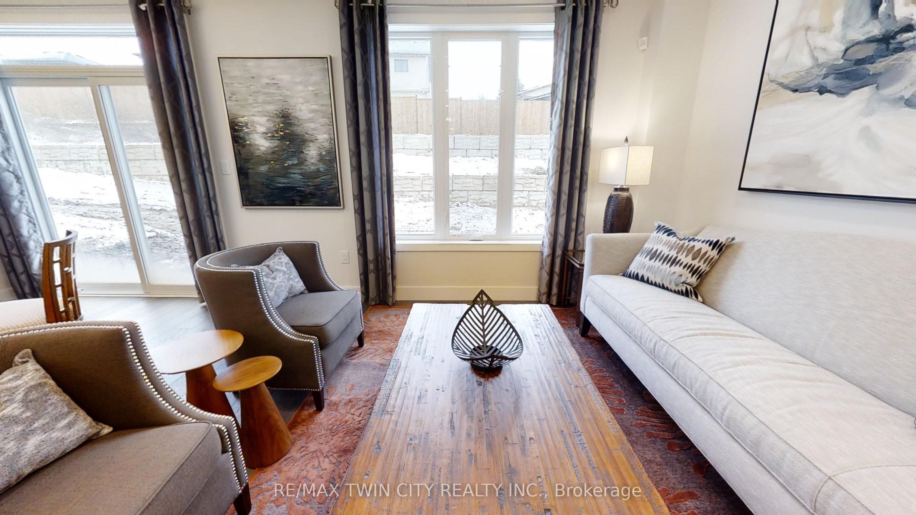 147 Julie Crescent Property Photo 16