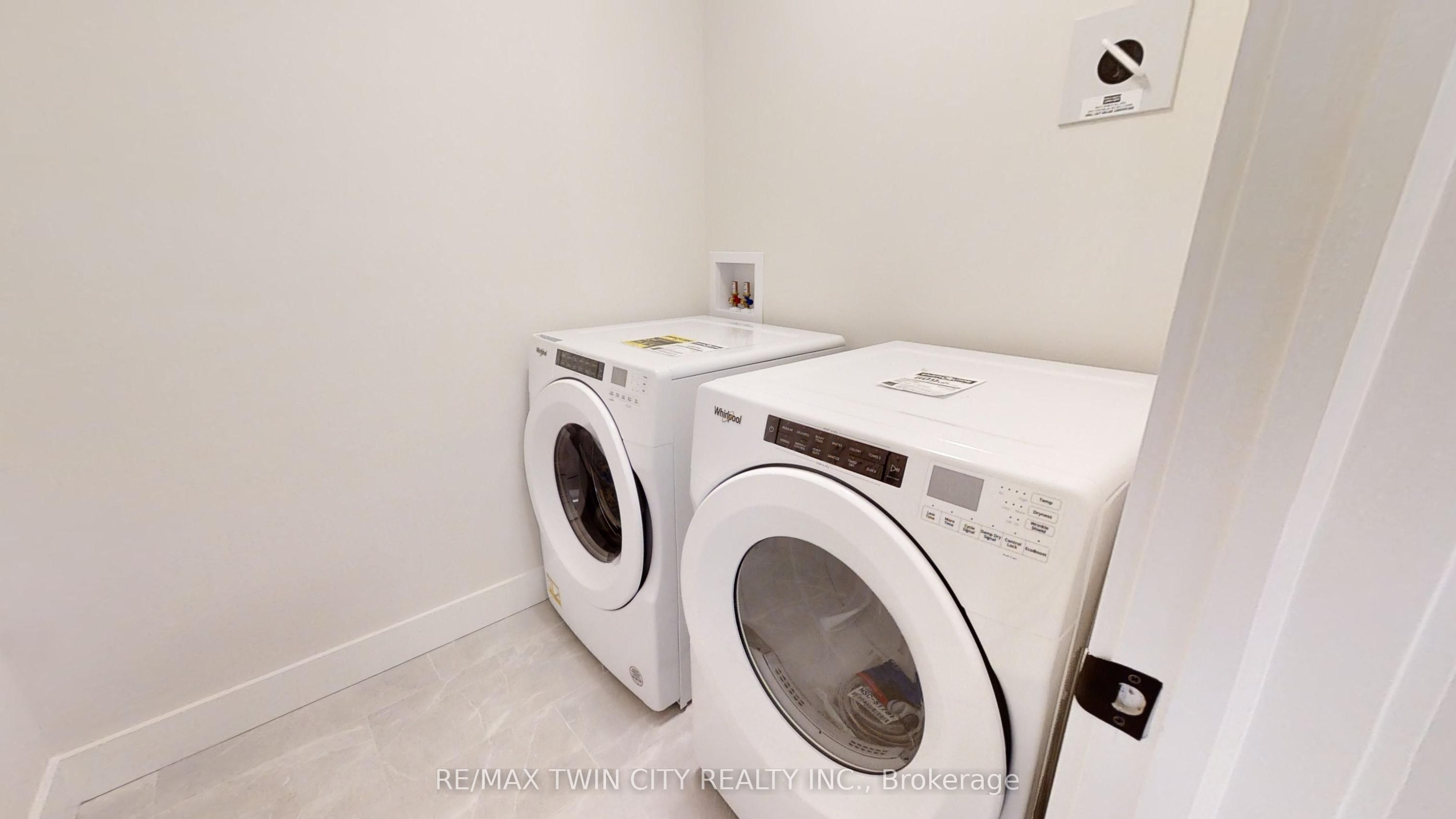 147 Julie Crescent Property Photo 20