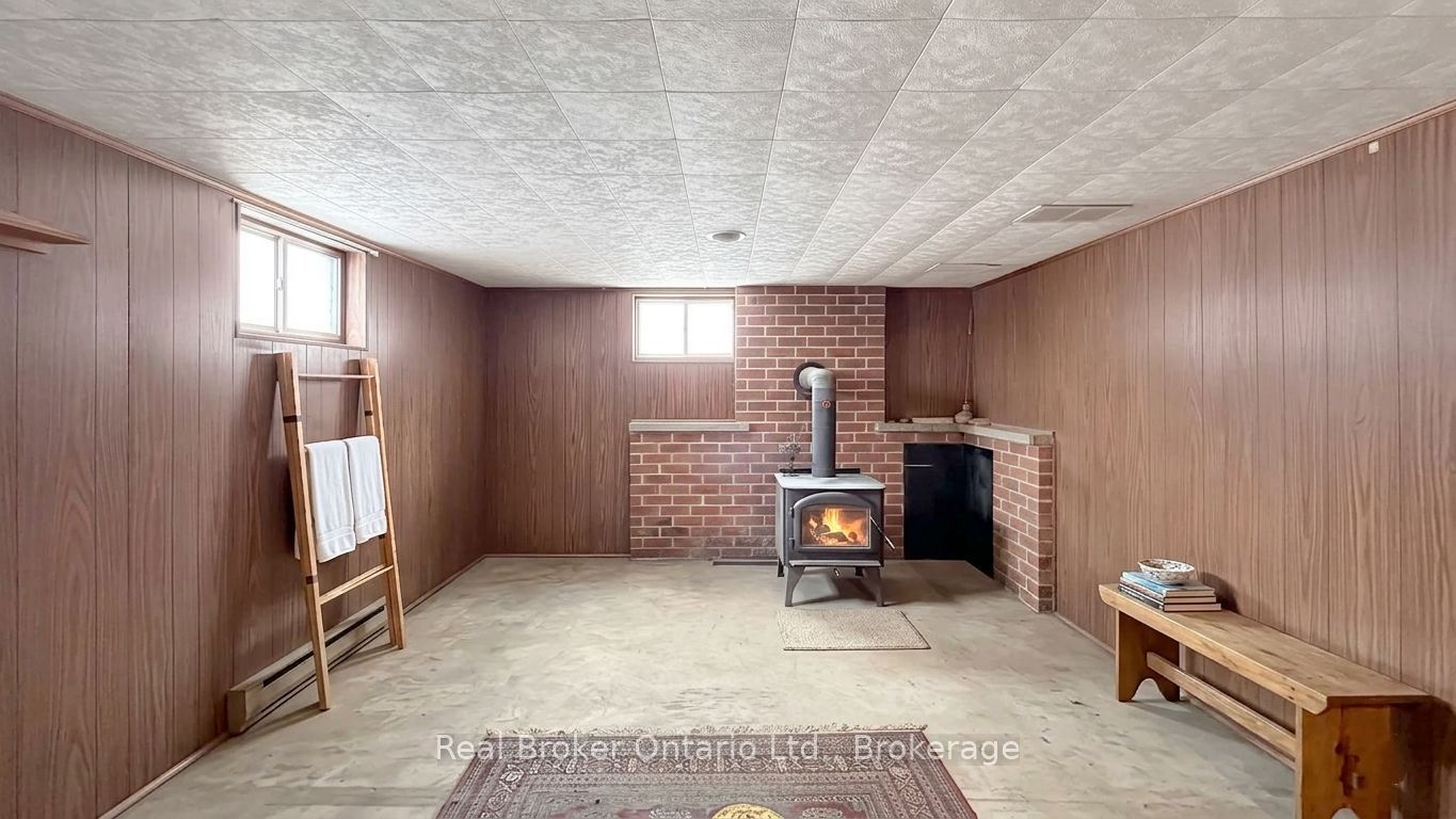 815 Albert Street E Property Photo 14