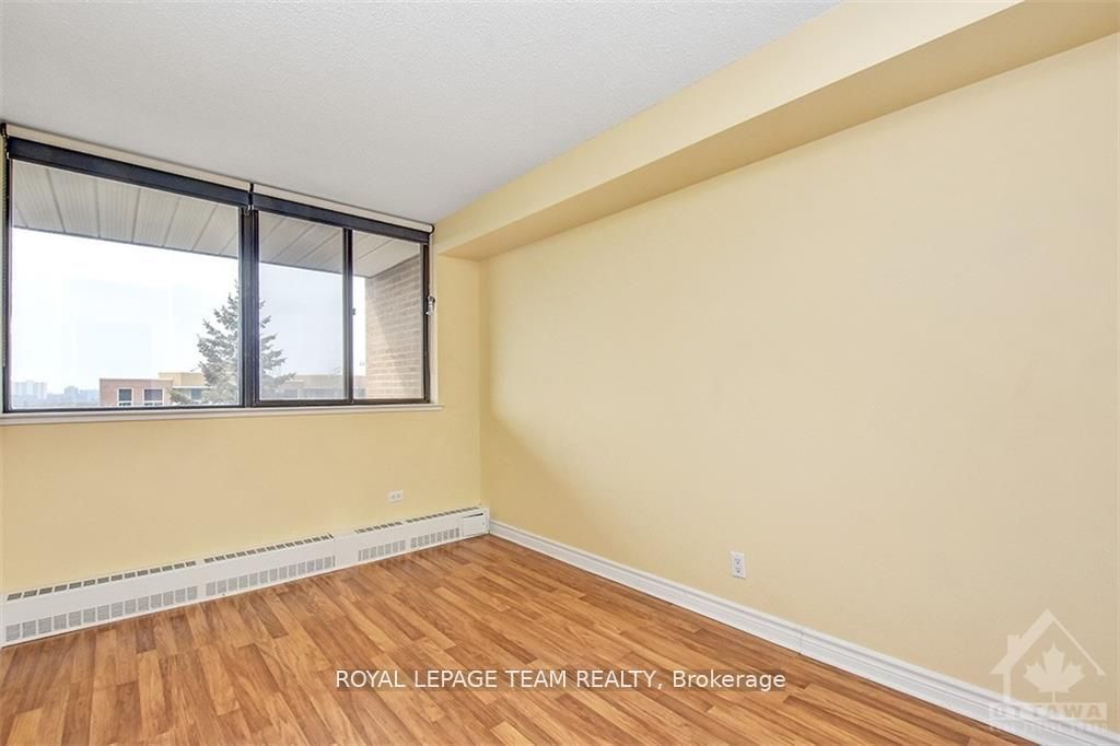 515 St Laurent Boulevard 644 Property Photo 17
