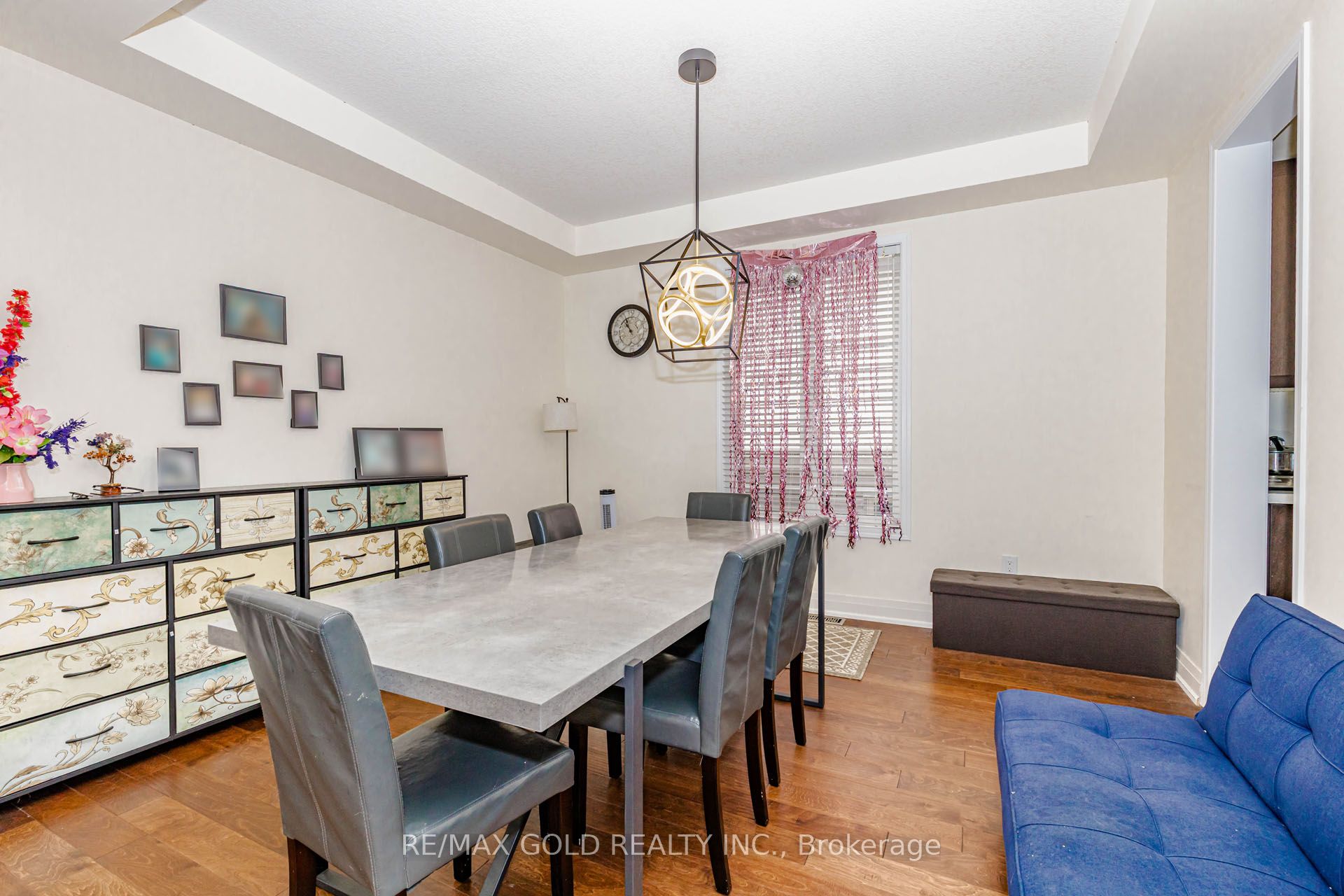 9 Burgess Crescent Property Photo 9