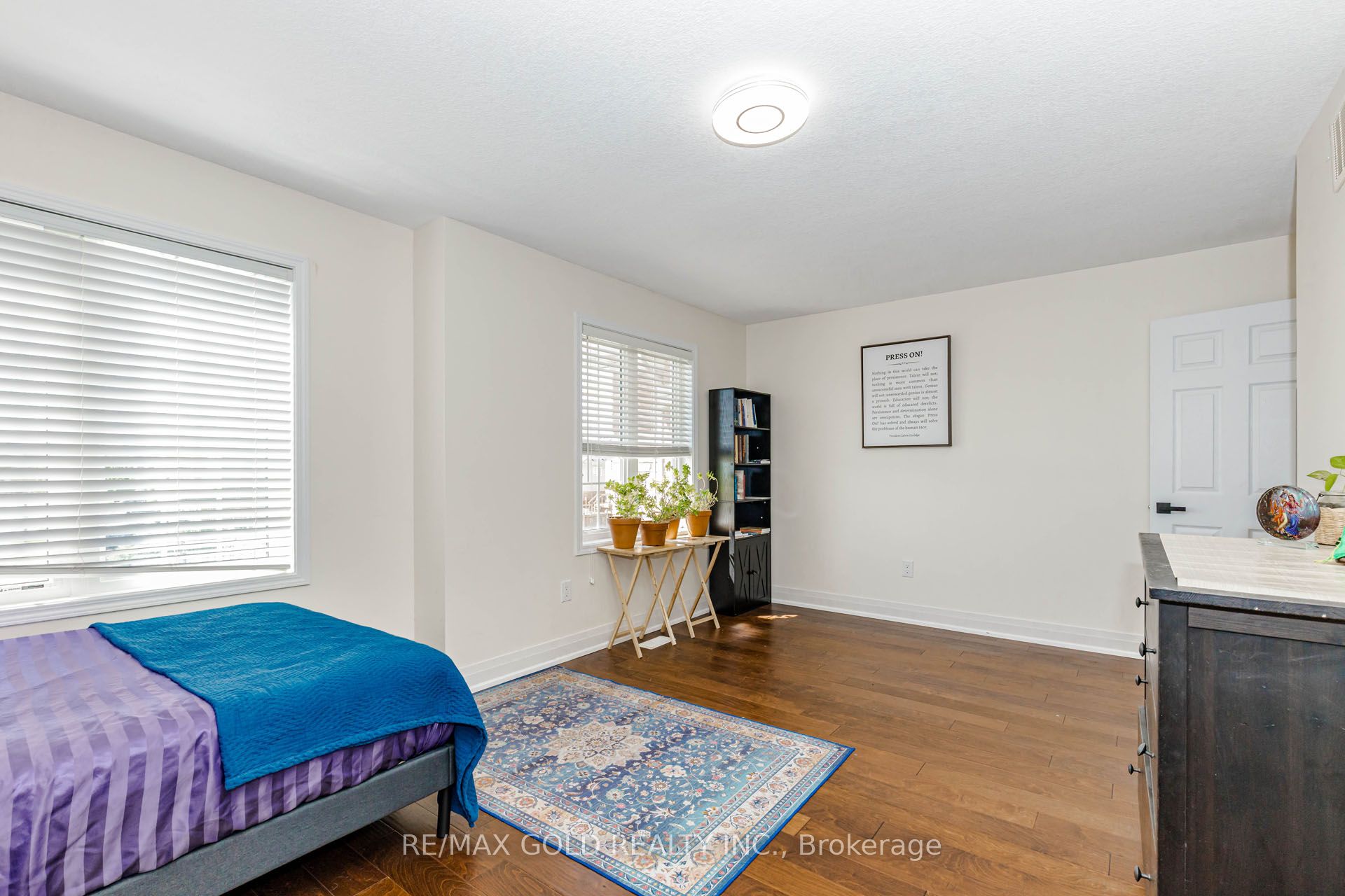 9 Burgess Crescent Property Photo 28
