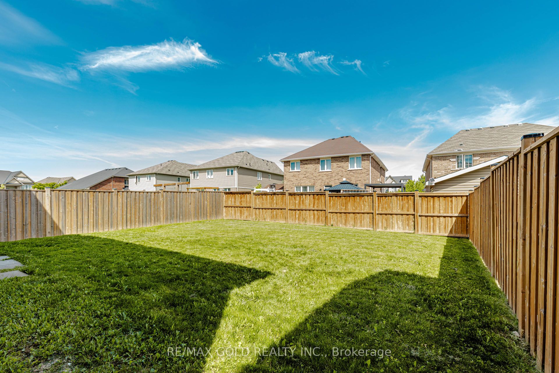 9 Burgess Crescent Property Photo 49