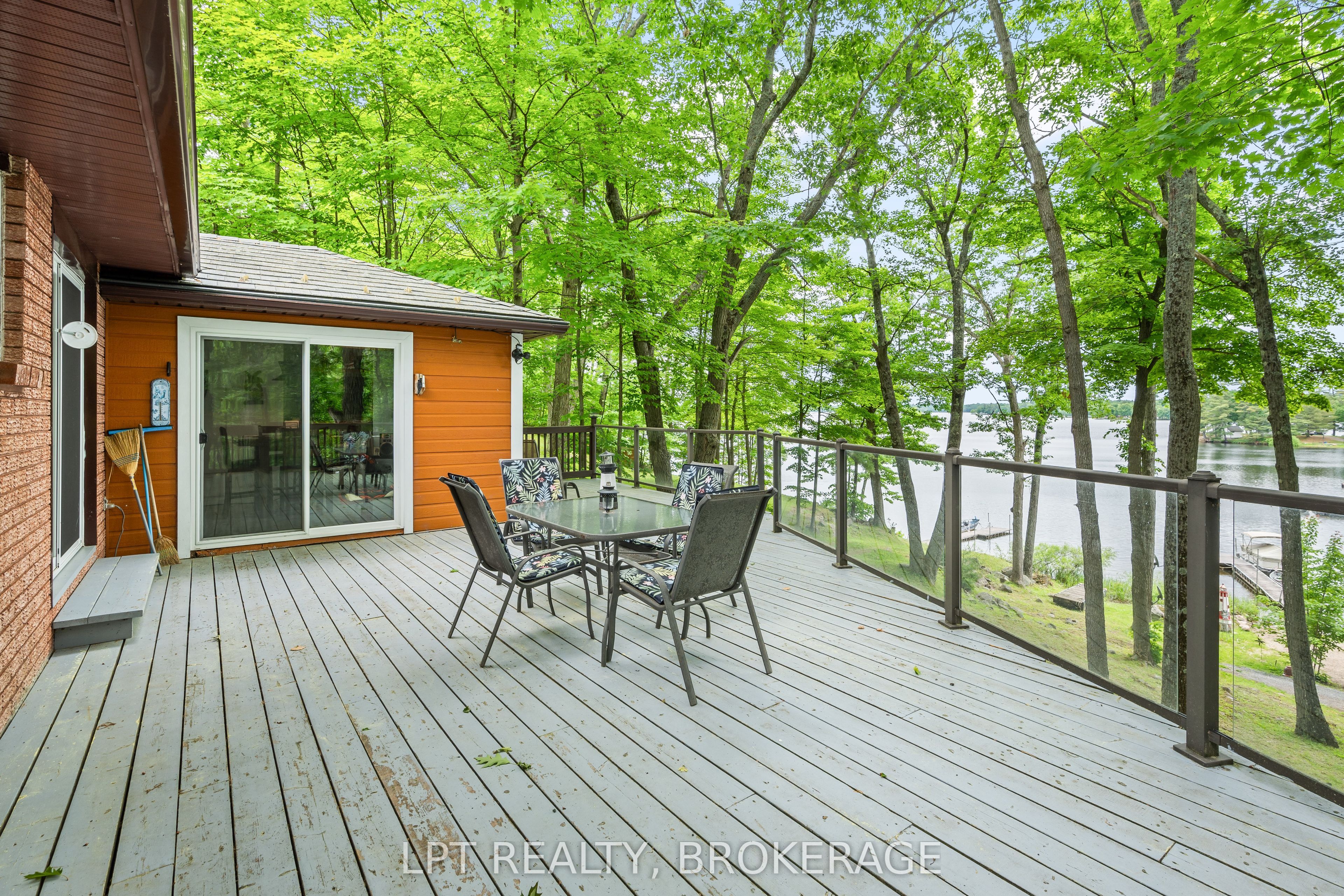 31 Acorn Lane Property Photo 9