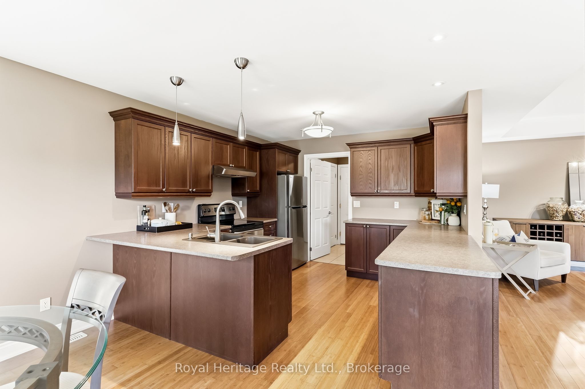 2 Cortland Way Property Photo 16