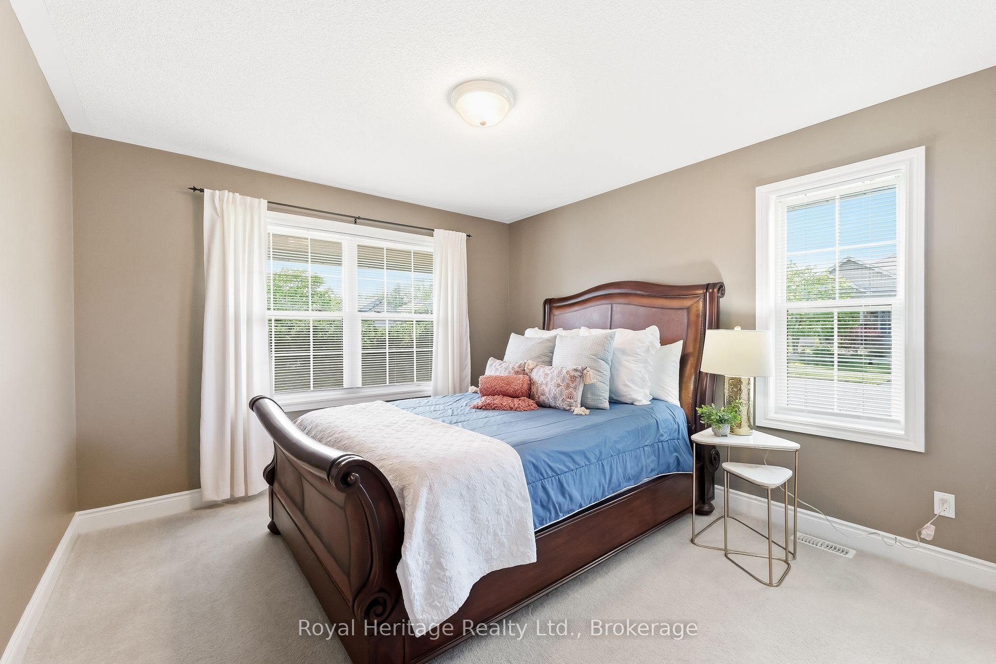 2 Cortland Way Property Photo 25