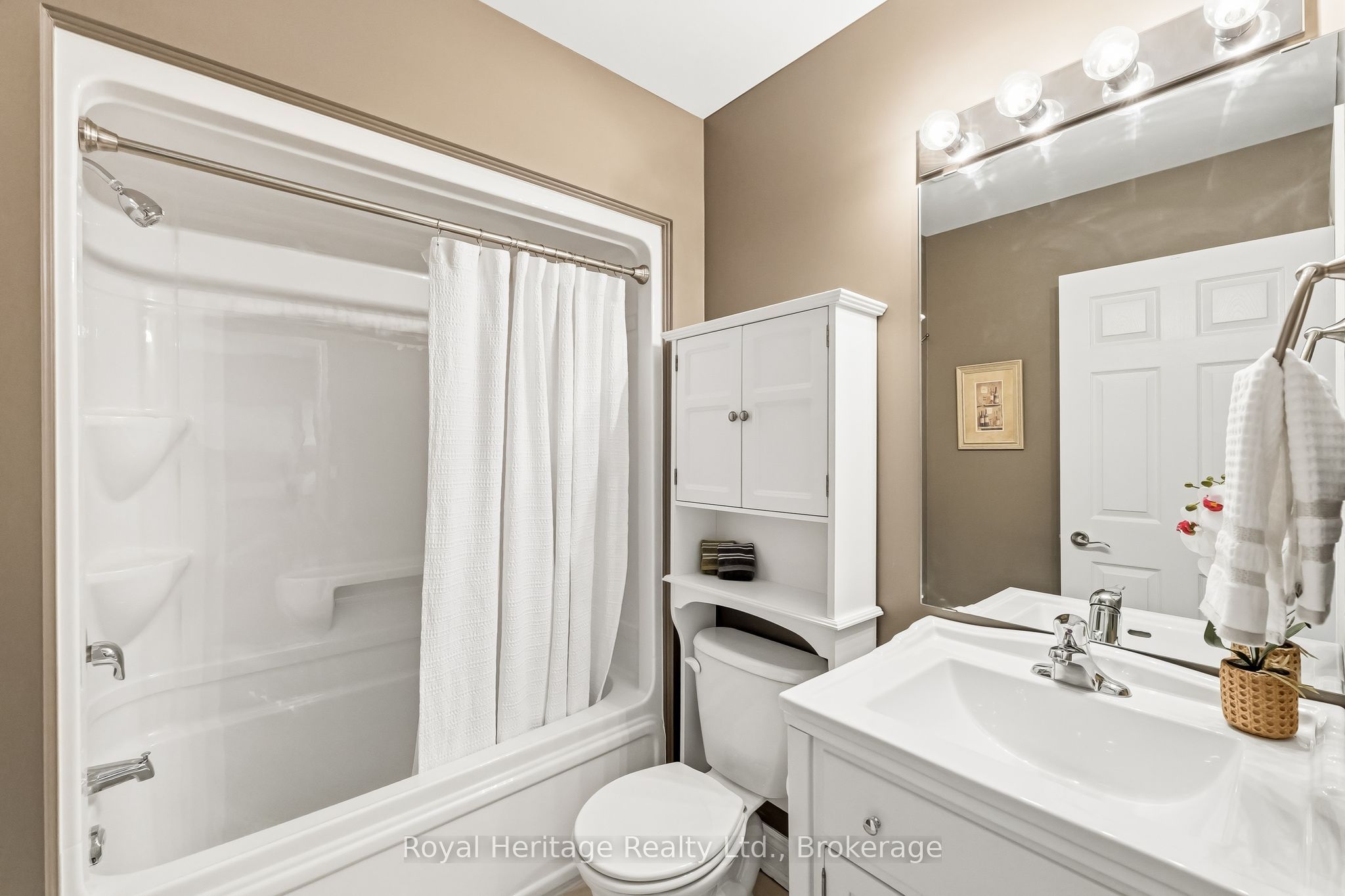 2 Cortland Way Property Photo 26