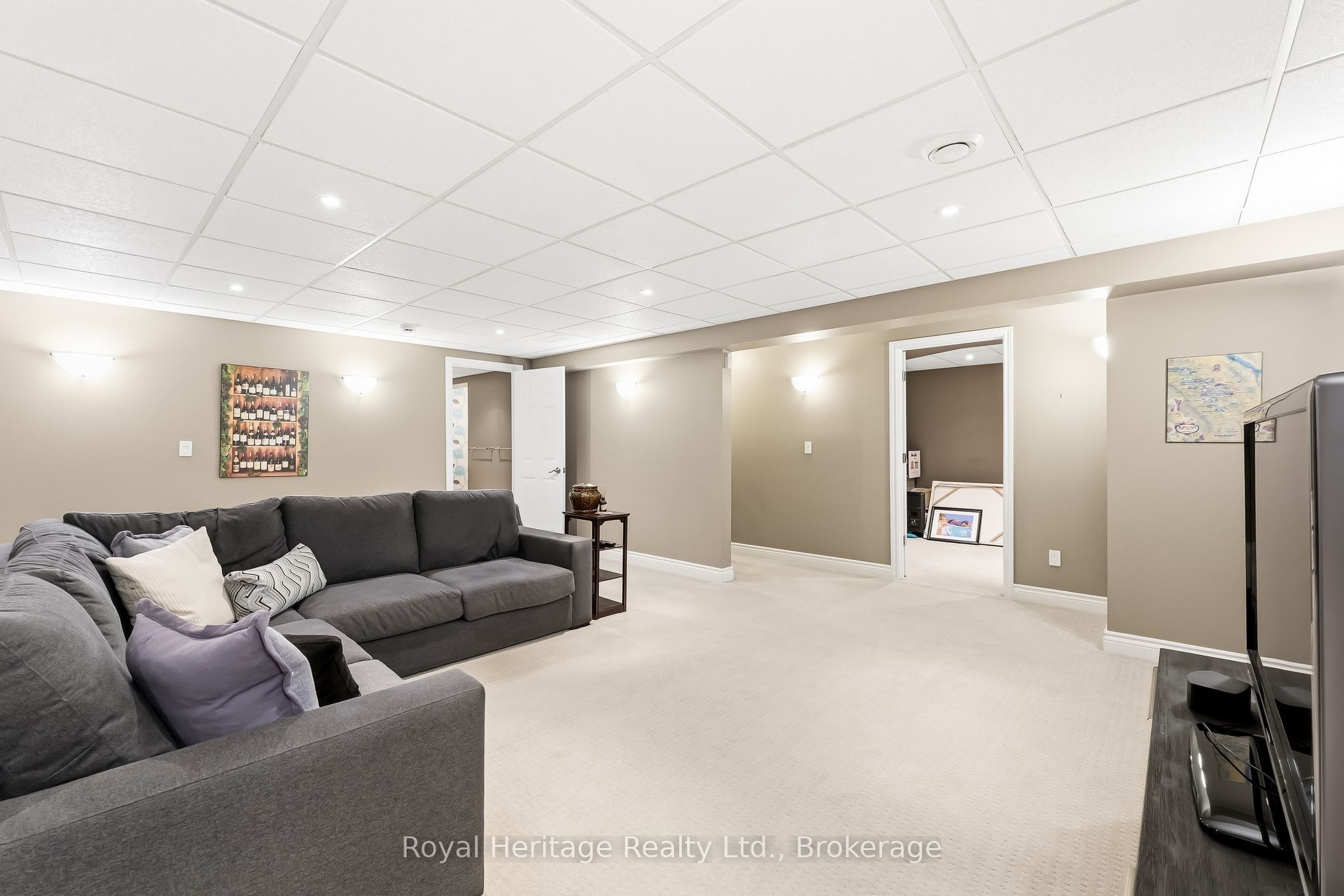 2 Cortland Way Property Photo 30
