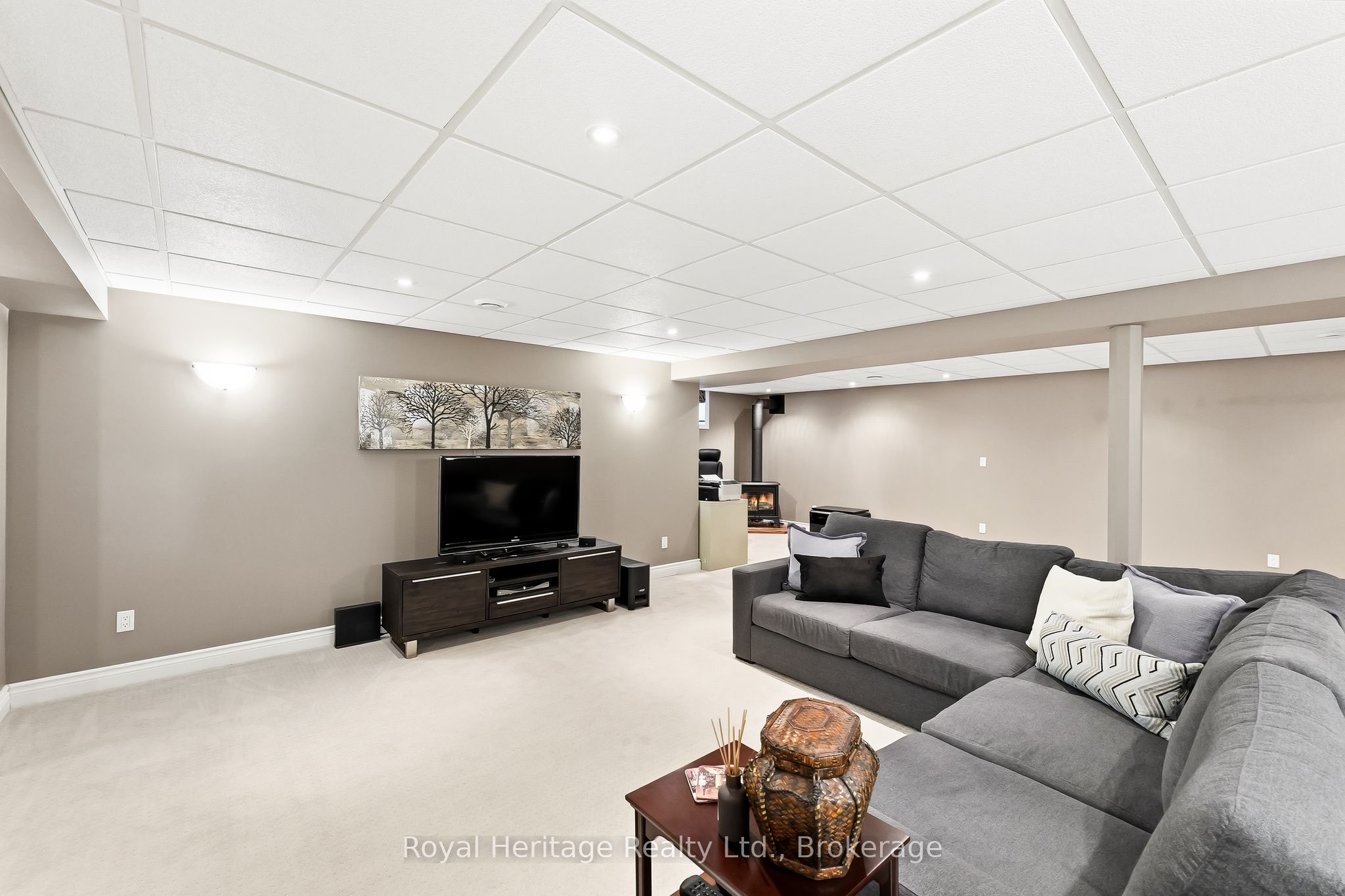 2 Cortland Way Property Photo 31