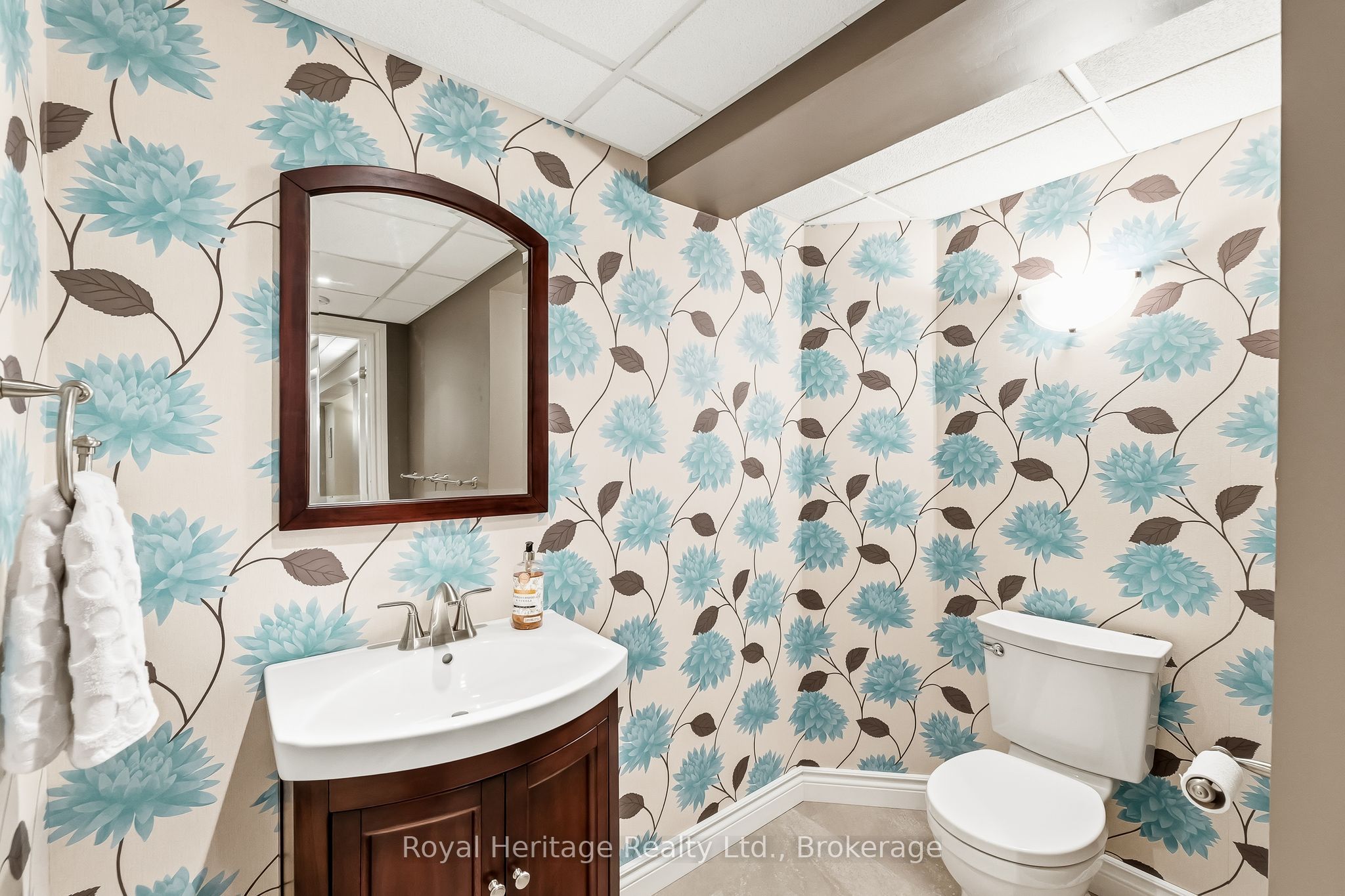 2 Cortland Way Property Photo 35