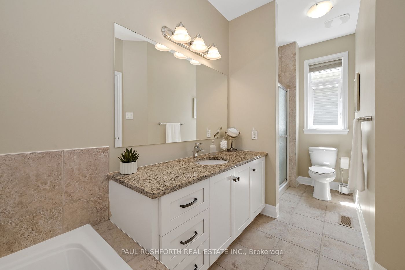 116 Elfin Grove Property Photo 18