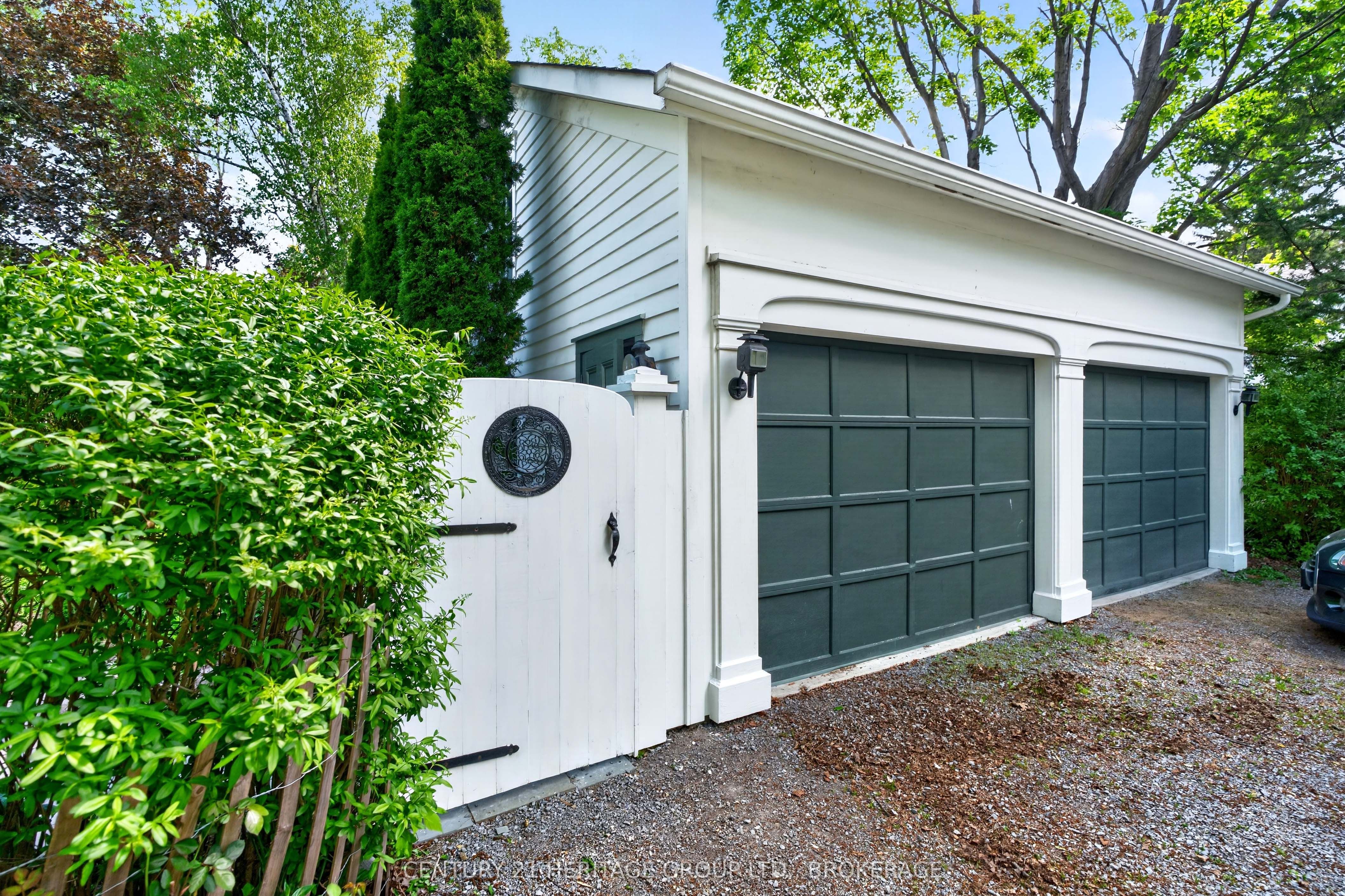 136 Old Danforth Road Property Photo 6