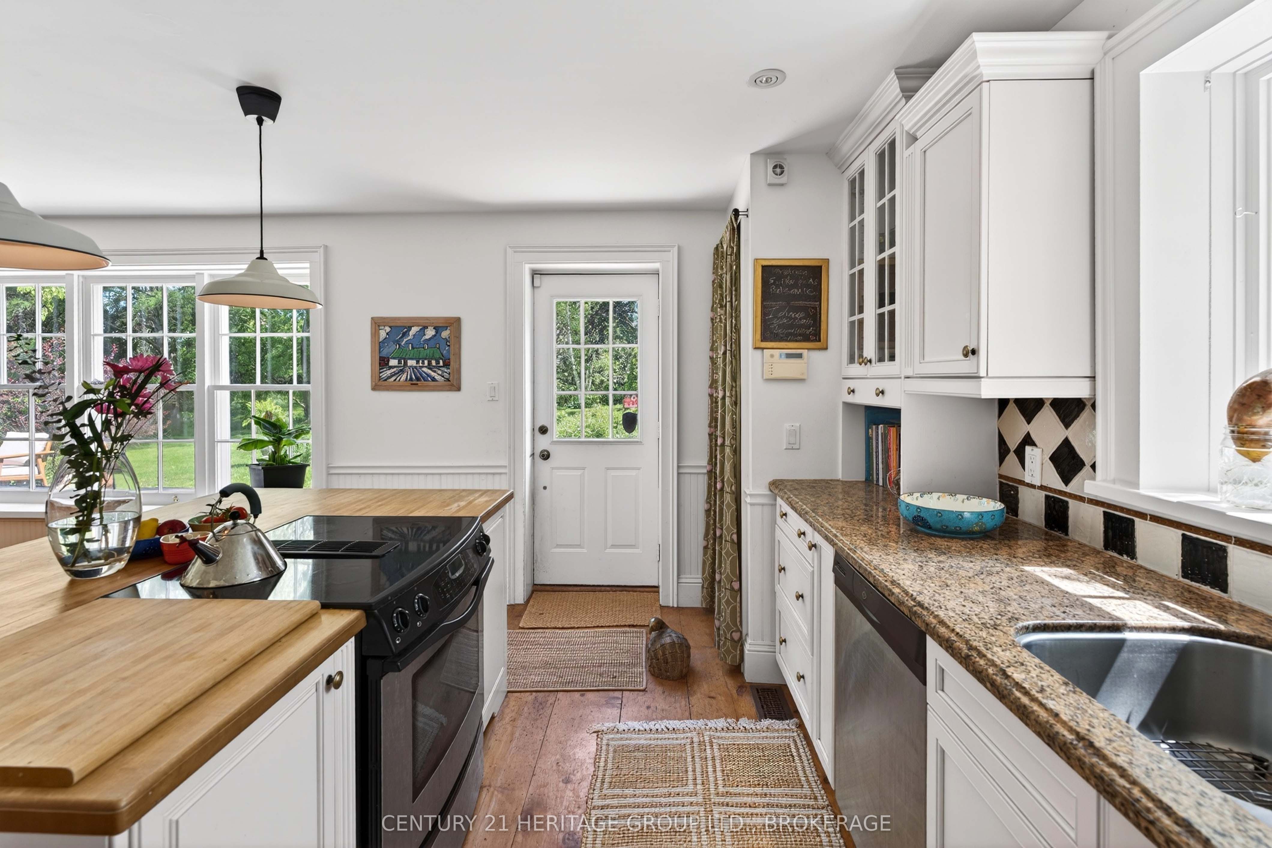 136 Old Danforth Road Property Photo 15