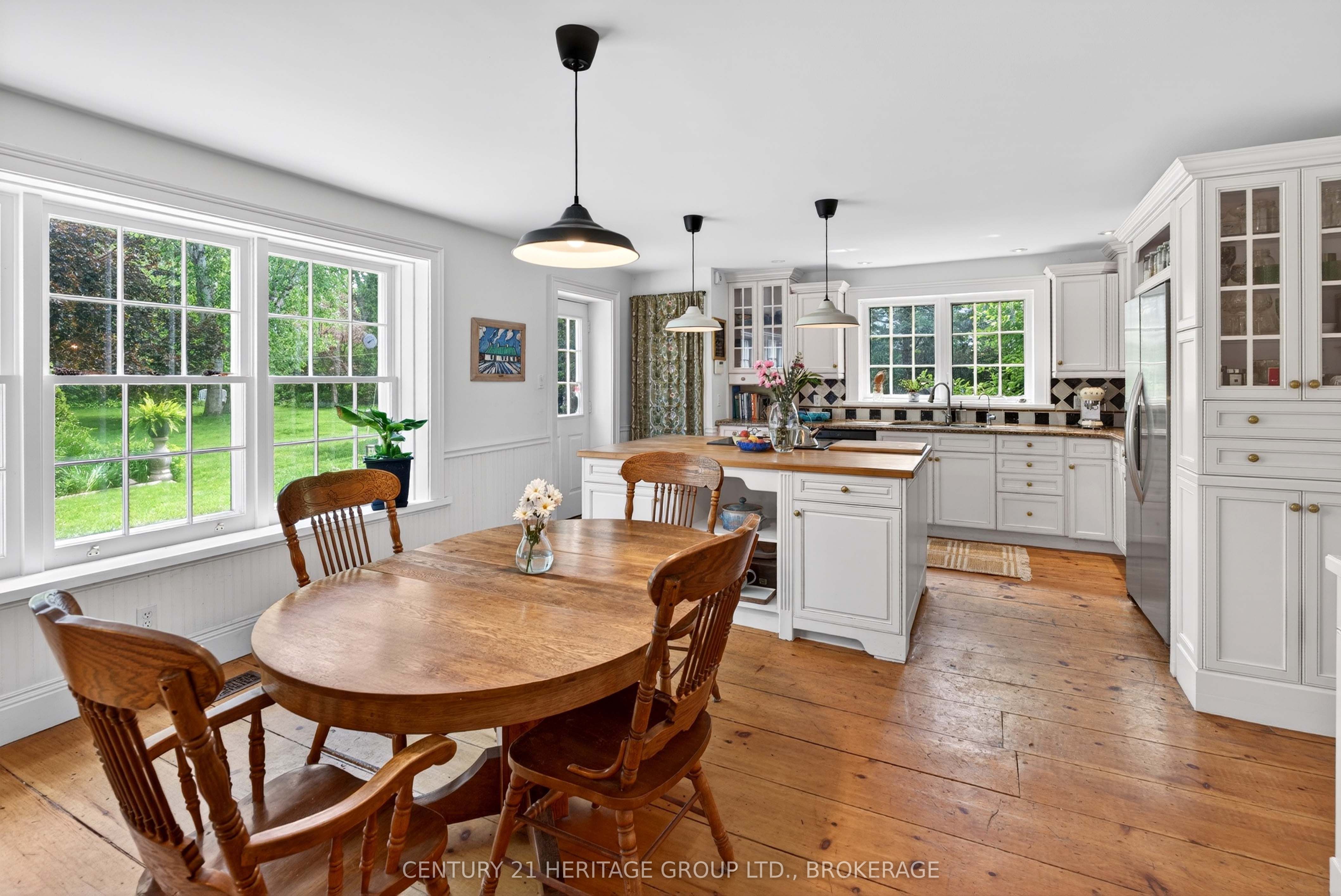 136 Old Danforth Road Property Photo 21