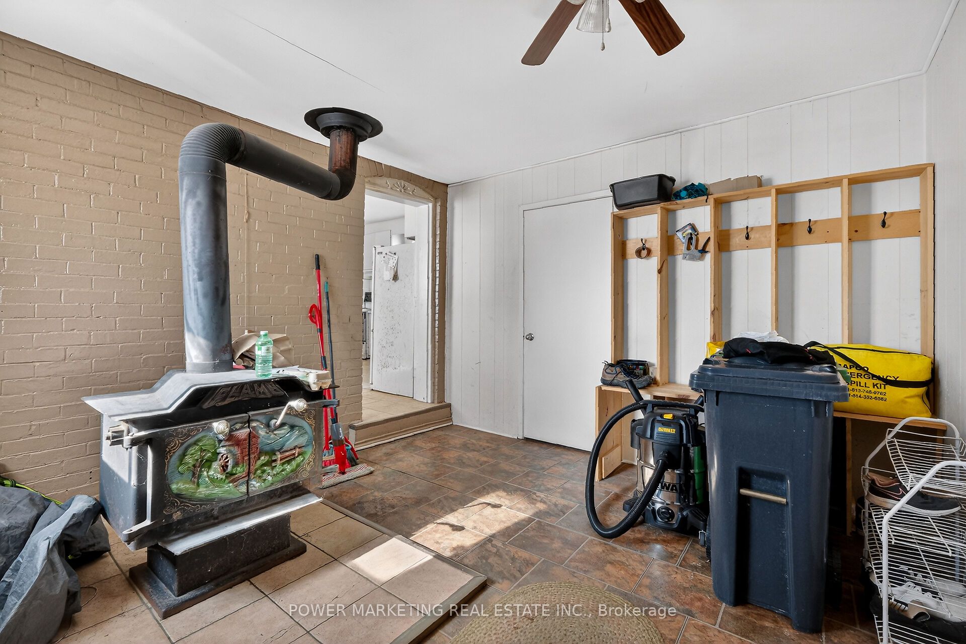 955 St Guillaume Road Property Photo 27