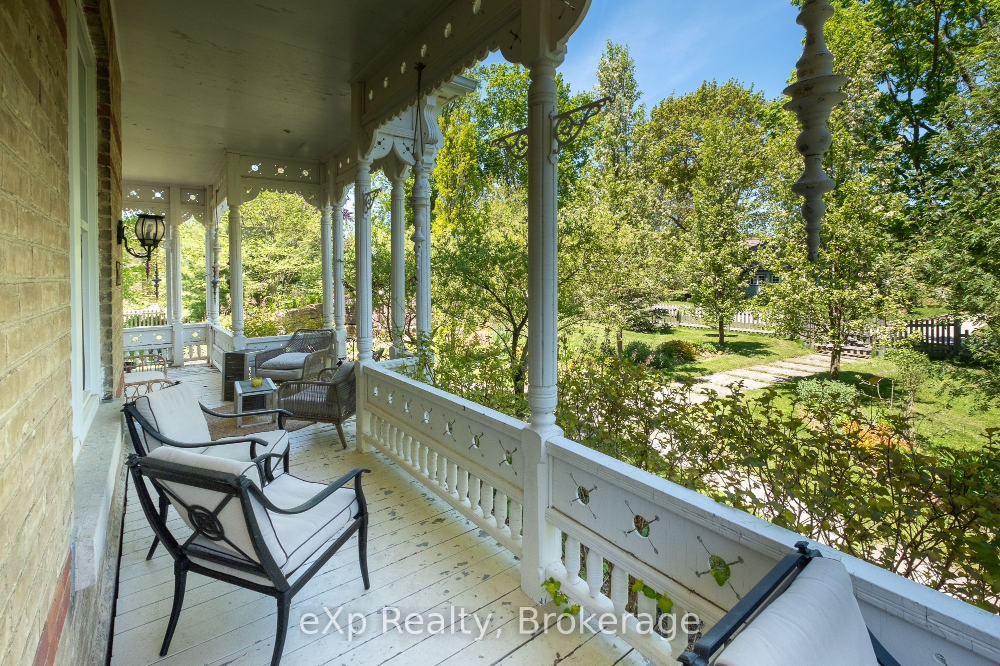 285 Mary Street Property Photo 37