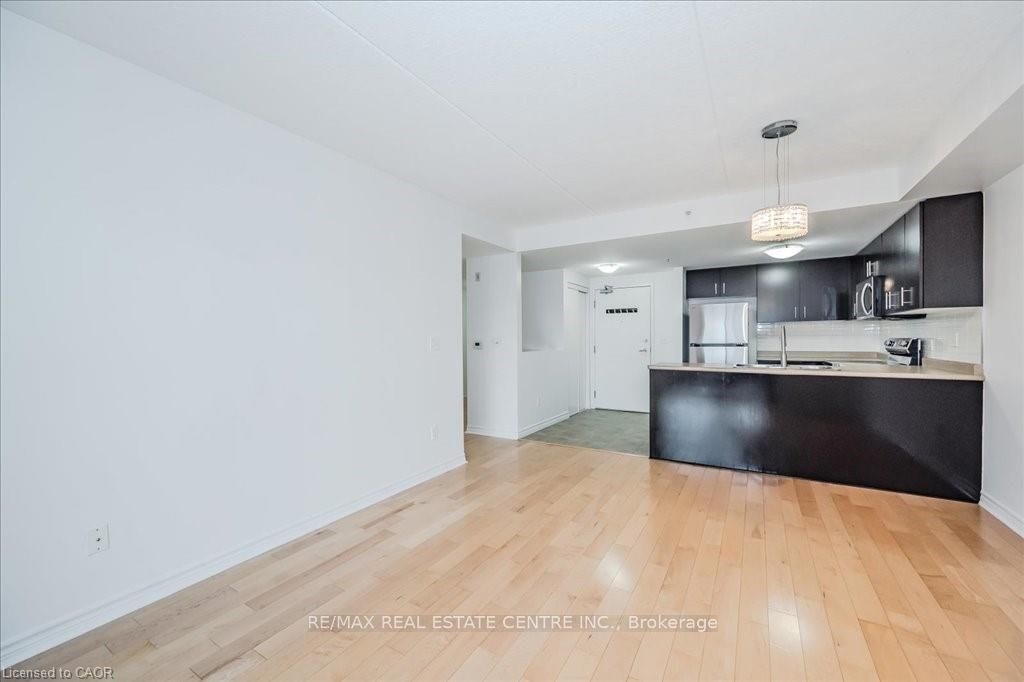 41 Goodwin Drive 202 Property Photo 12
