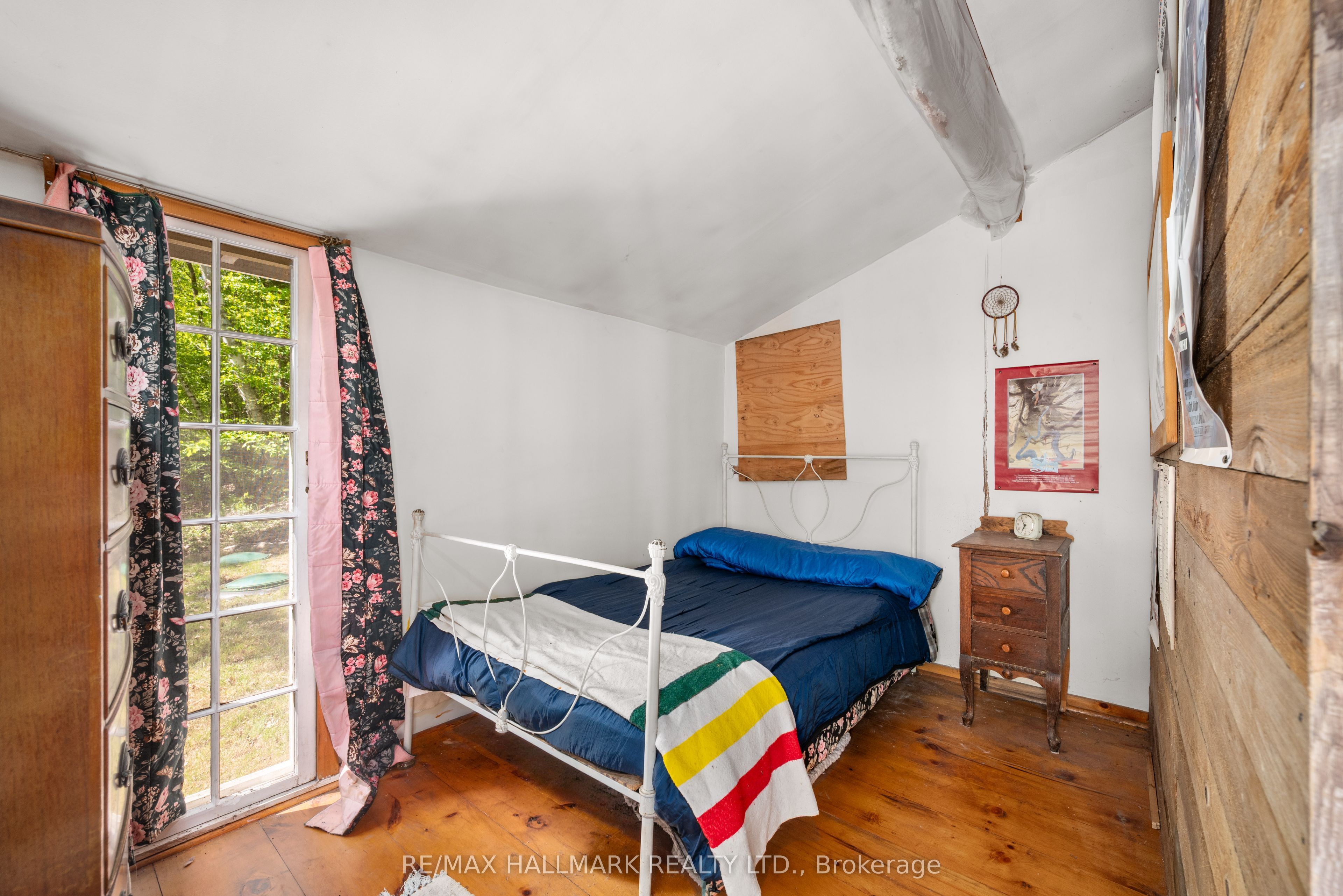 1005 Learners Lane Property Photo 14