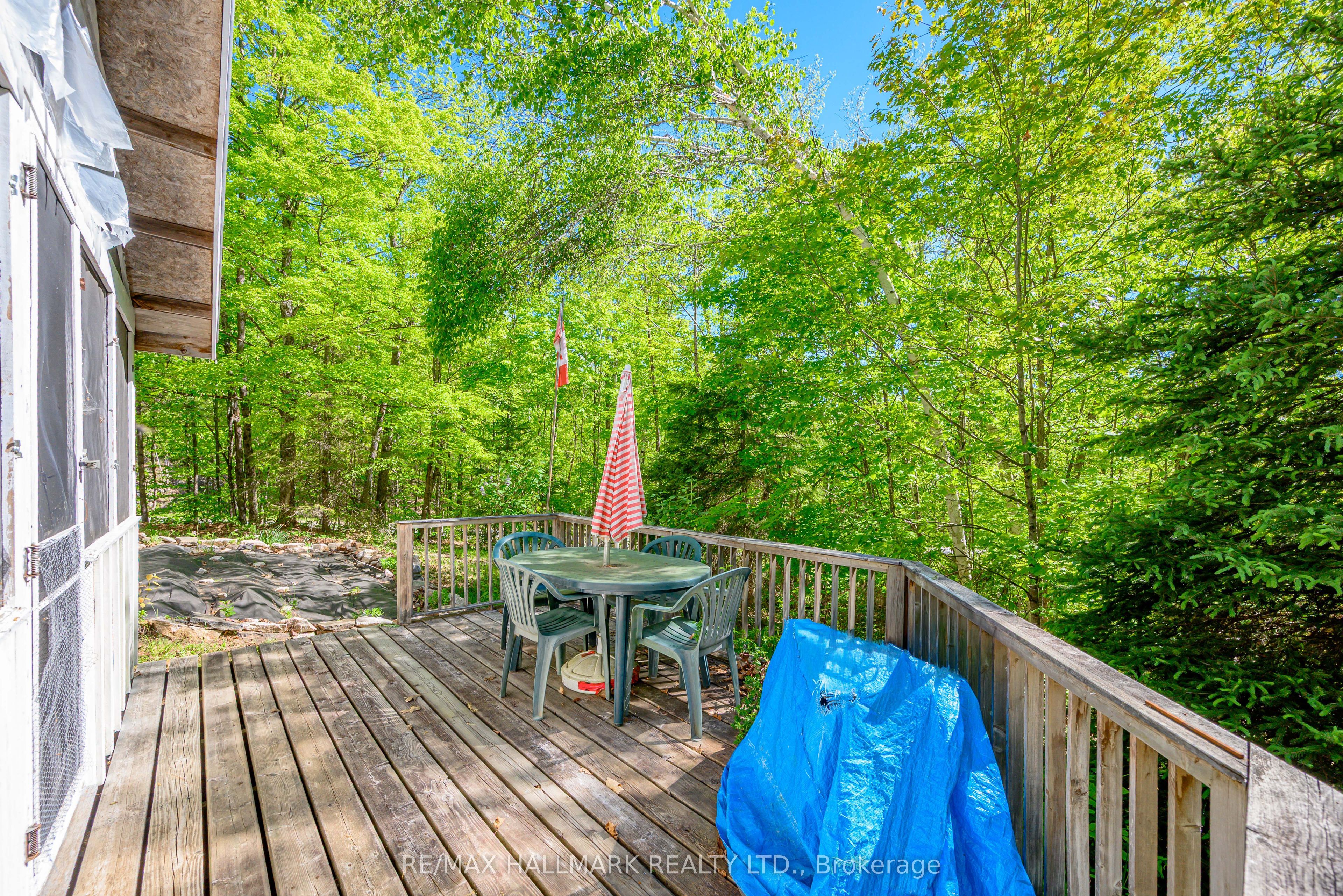 1005 Learners Lane Property Photo 30