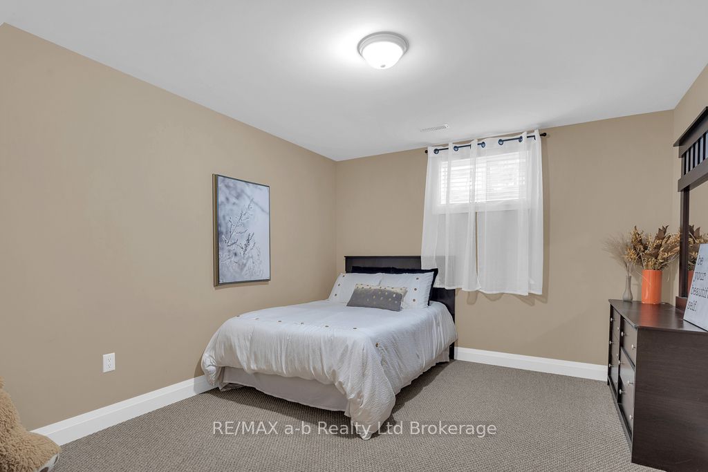 9442 Richmond Road Property Photo 27