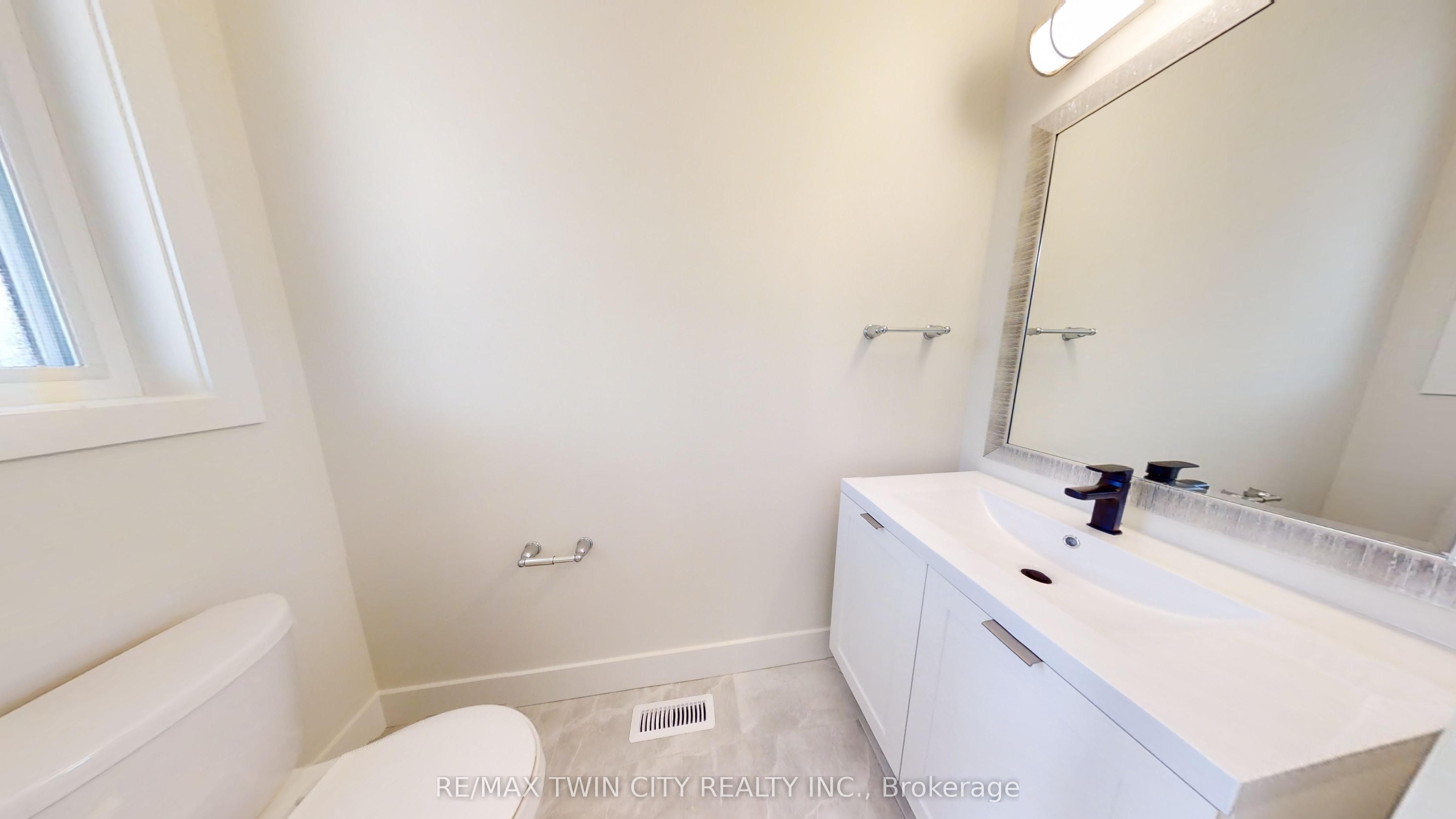 106 Christopher Court Property Photo 8