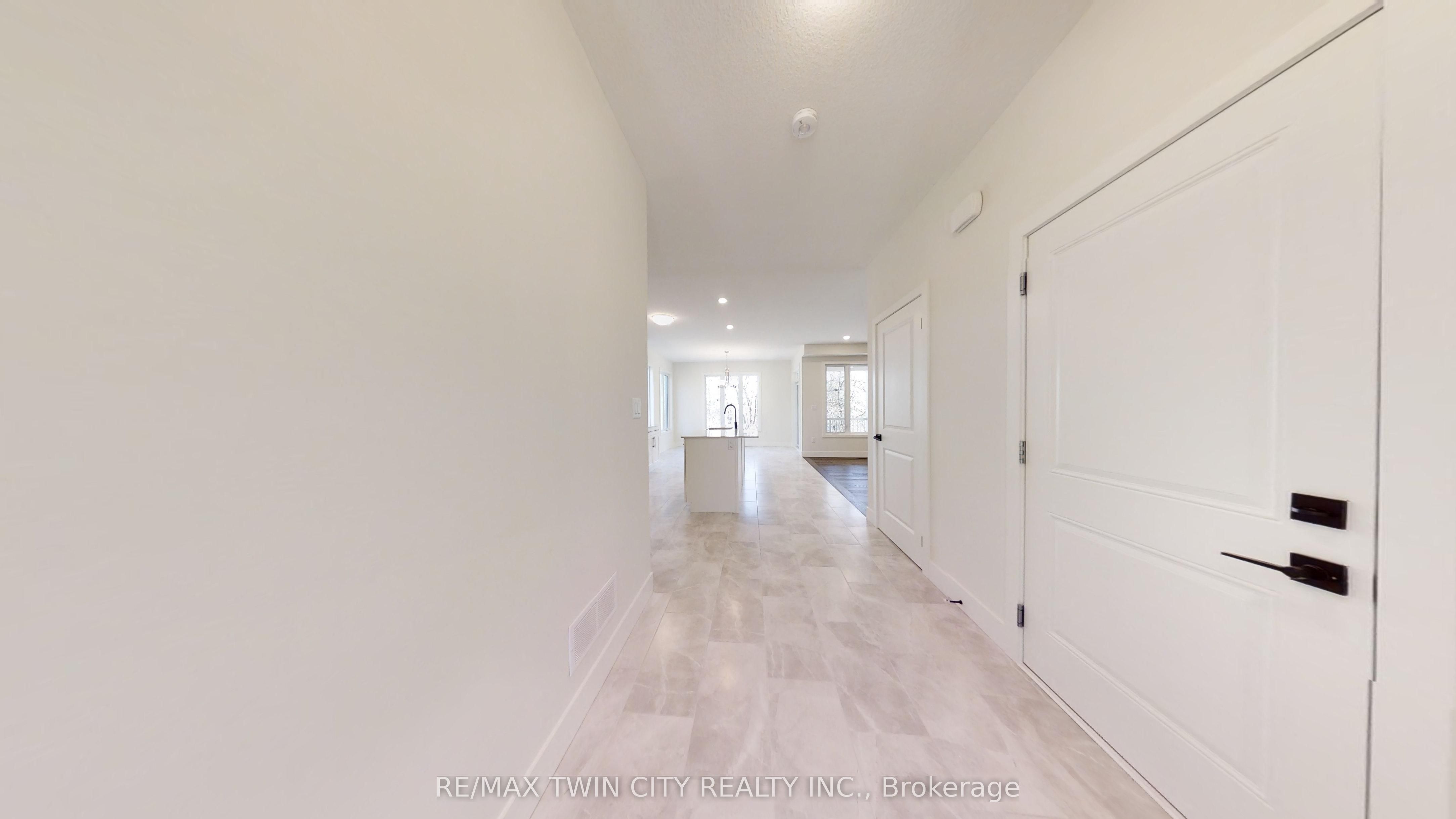 106 Christopher Court Property Photo 9