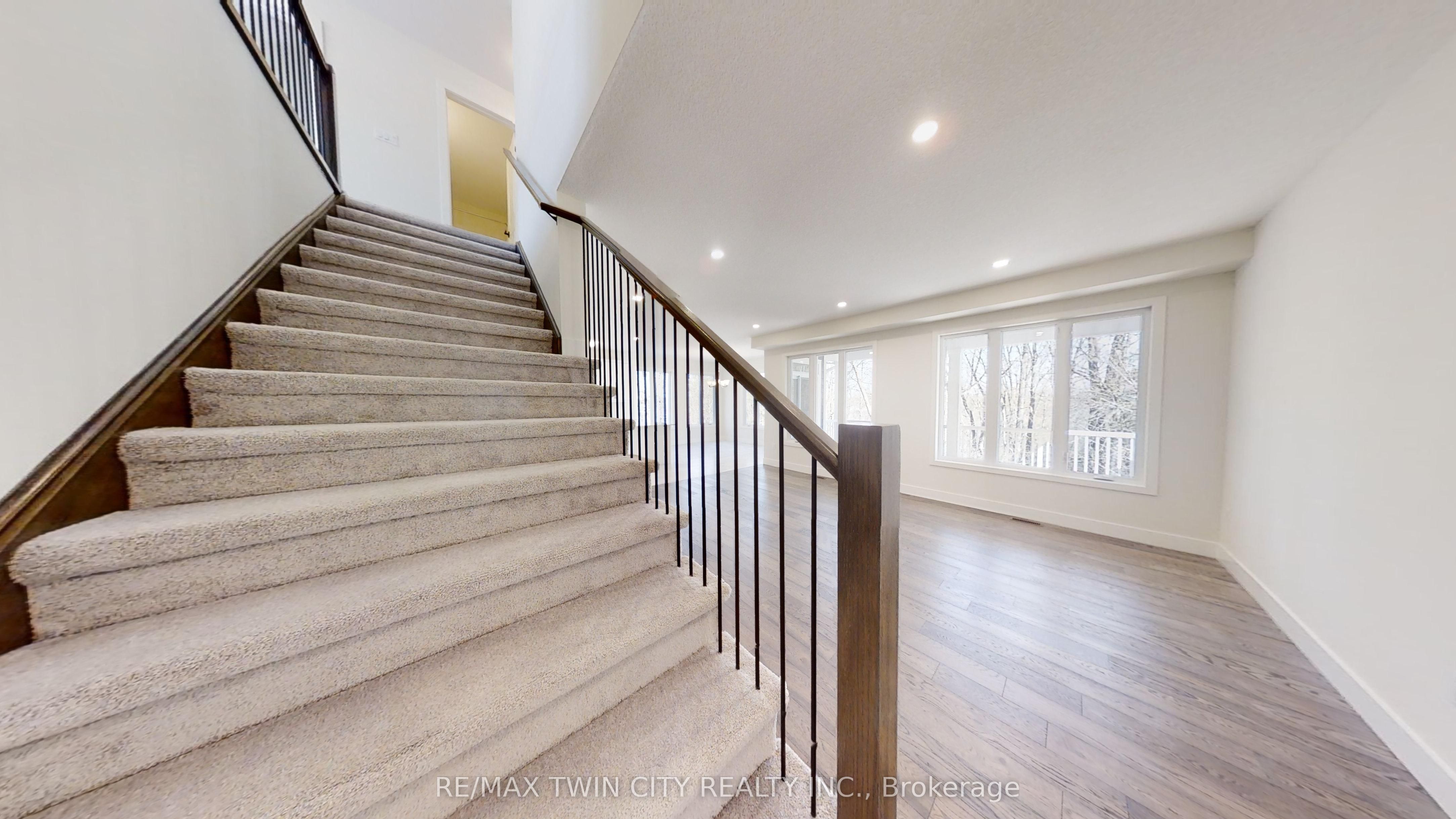 106 Christopher Court Property Photo 11