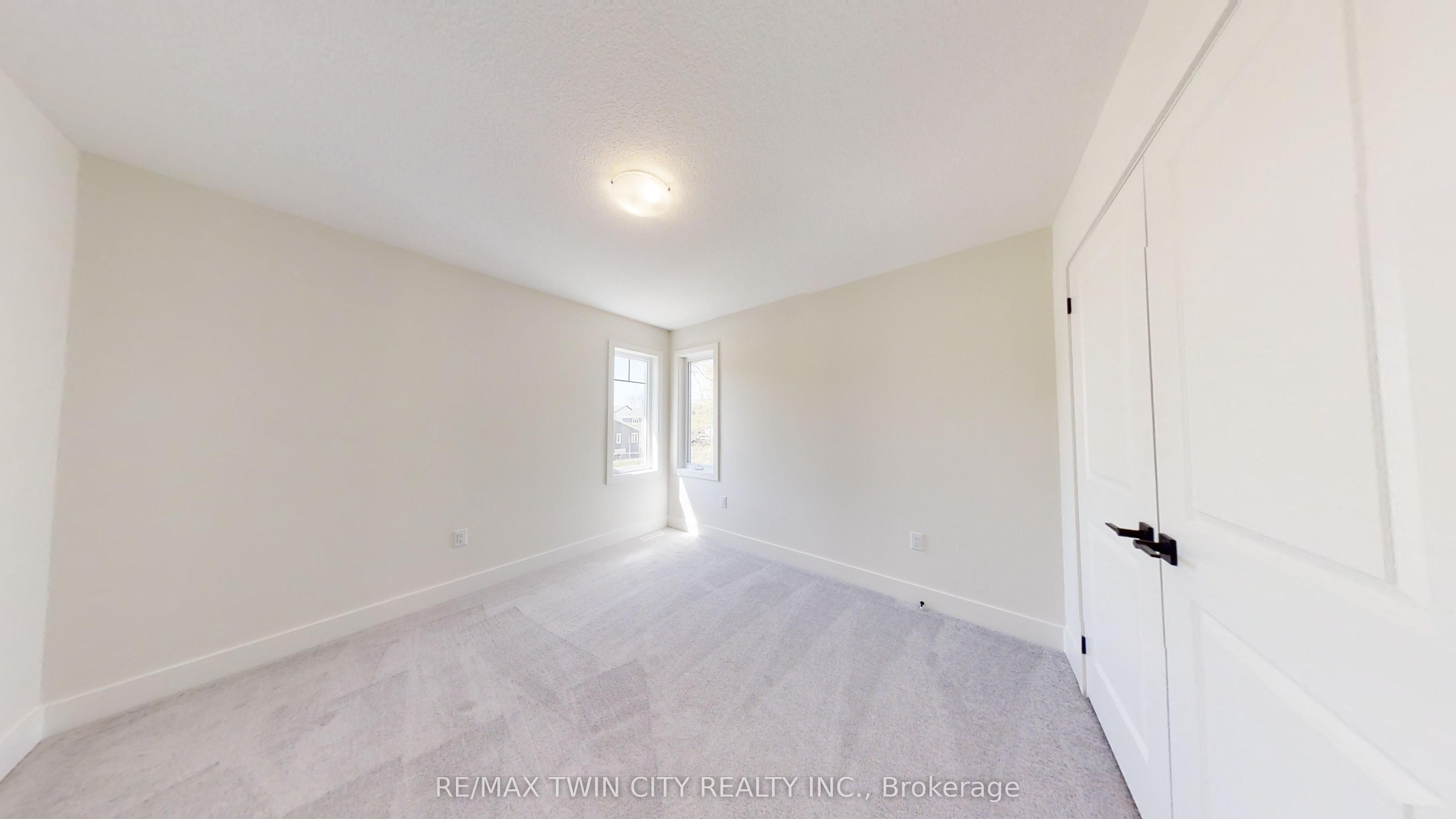 106 Christopher Court Property Photo 12